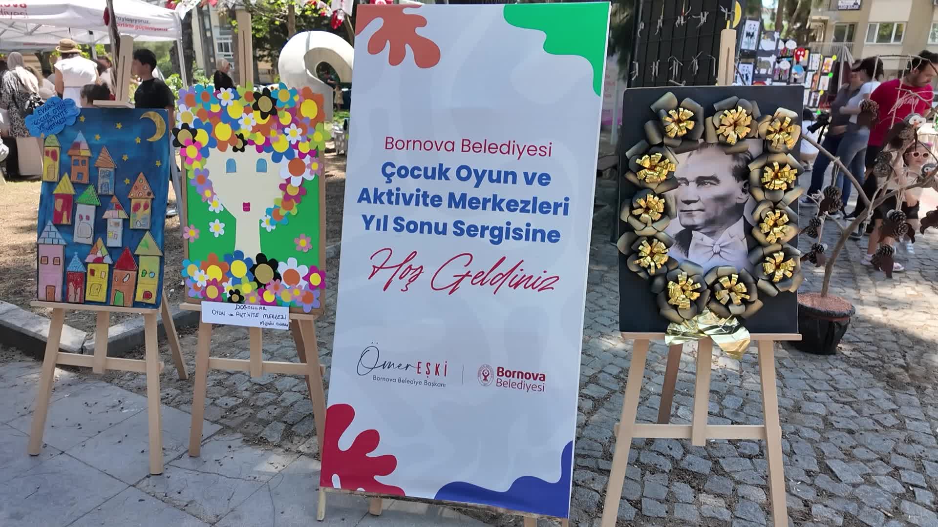 Bornova Büyükpark’ta küçüklerden yıl sonu segisi