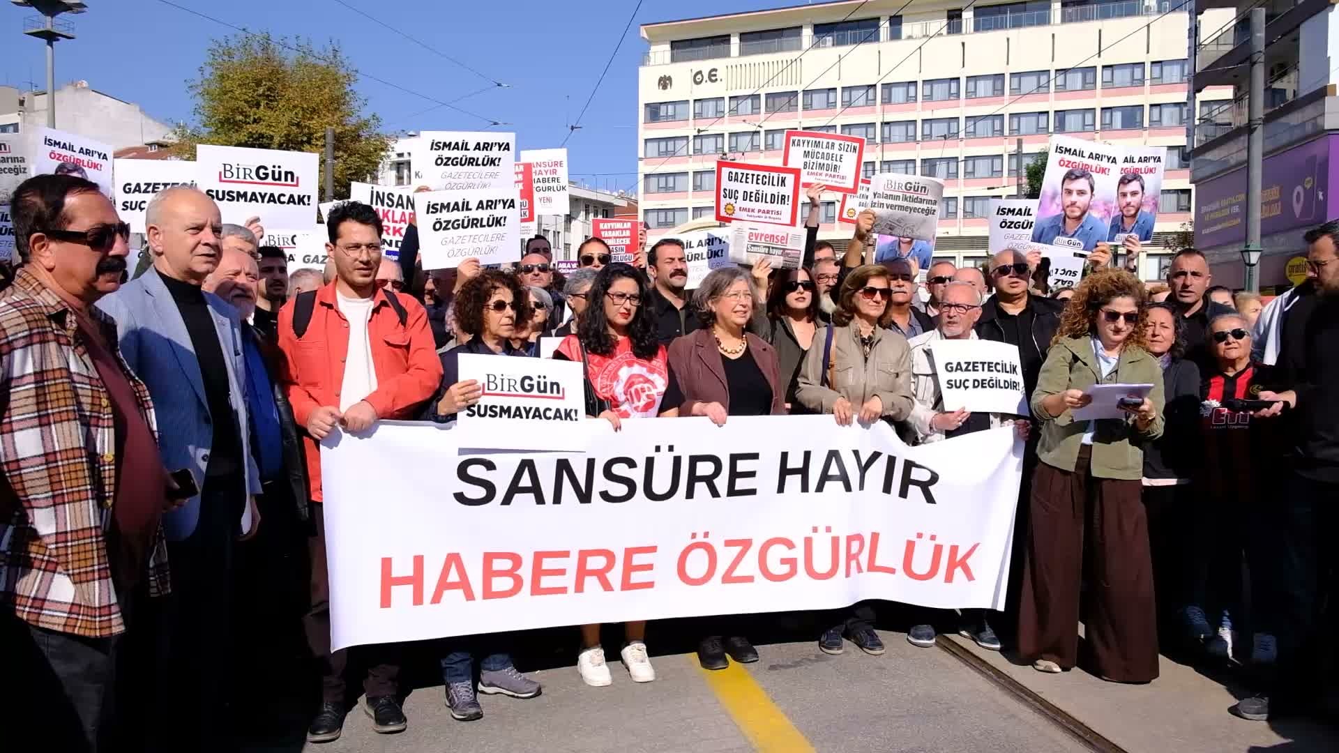 Eskişehir’de "Sansüre Hayır, Habere Özgürlük" yürüyüşü düzenlendi: “Bu düzene sessiz kalmayacağız”