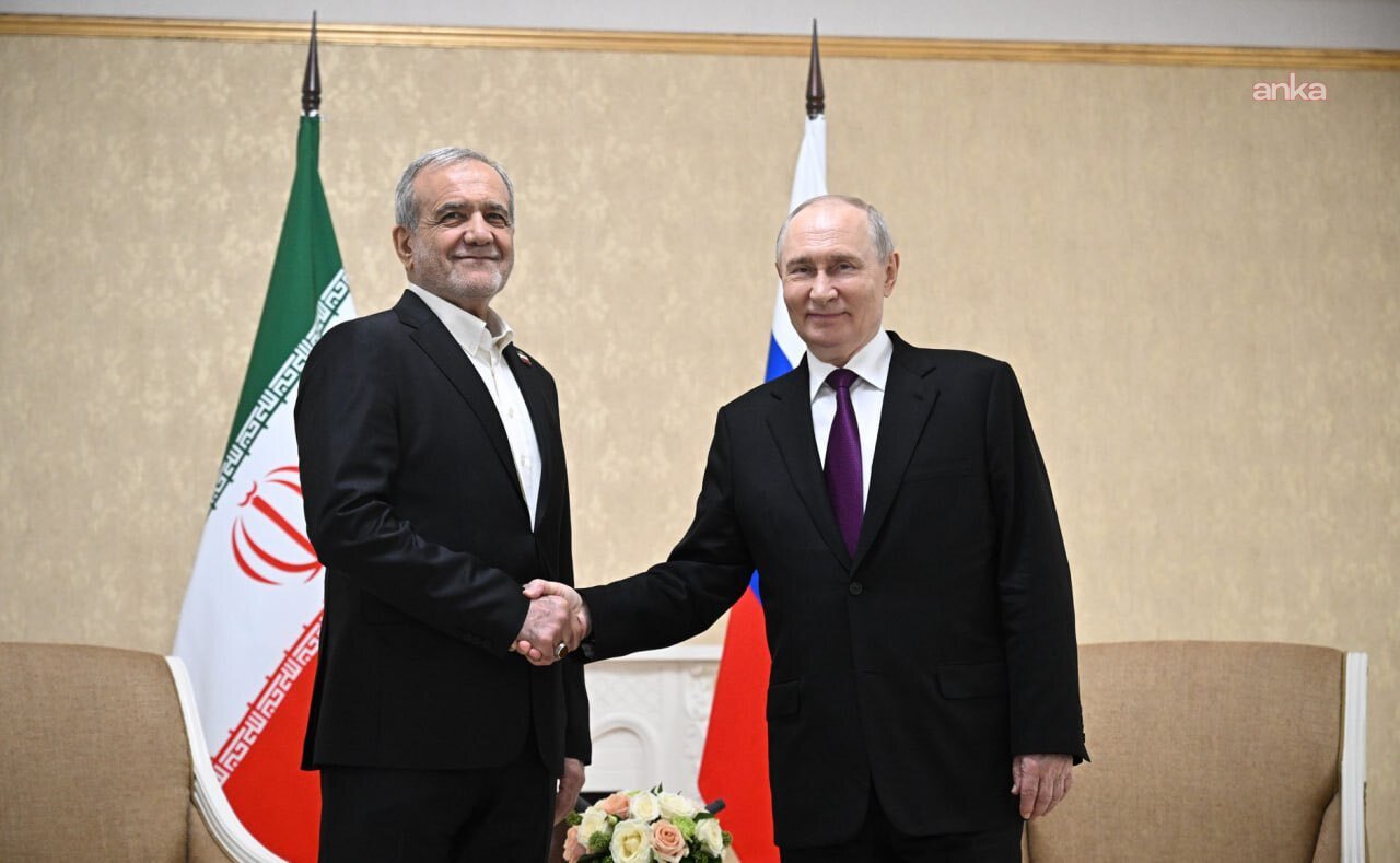 İran Cumhurbaşkanı Pezeşkiyan, Putin ile Türkmenistan’da görüştü