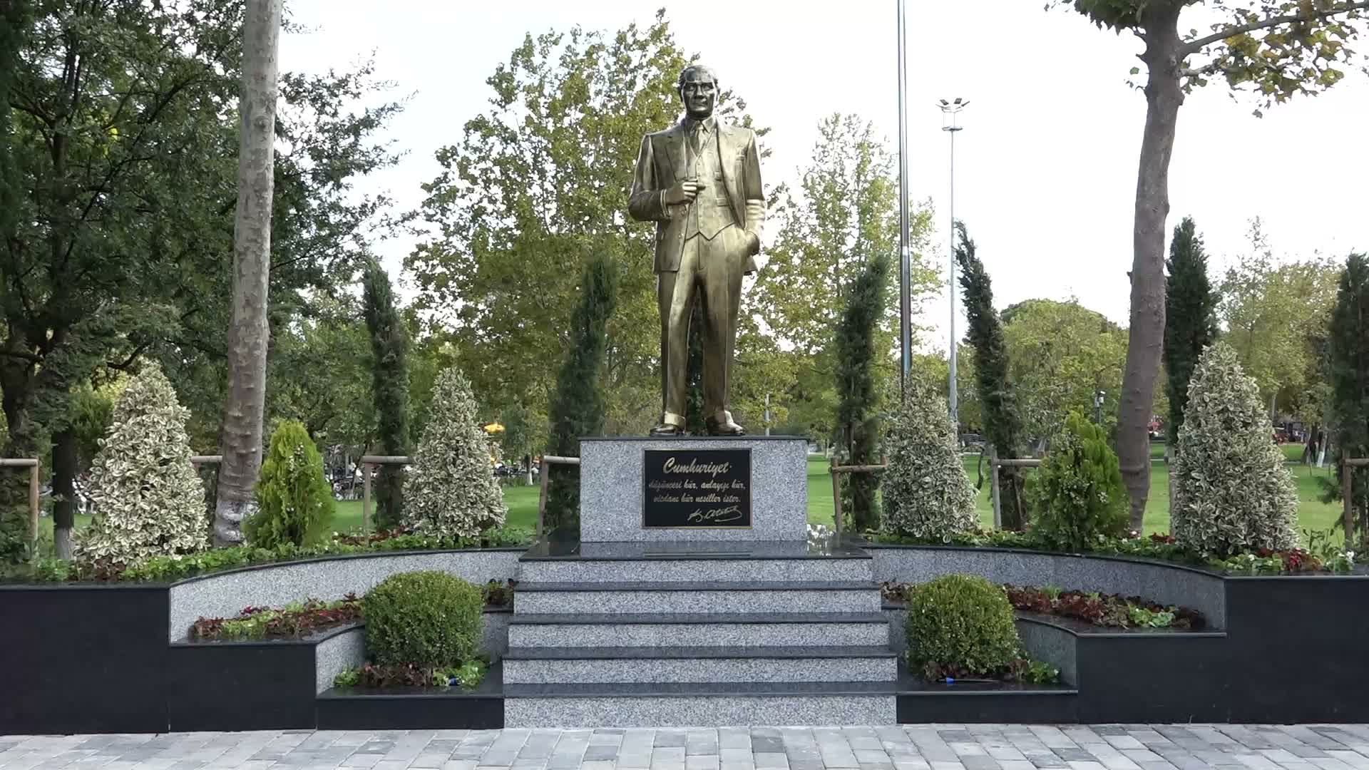 Balıkesir Büyükşehir Belediyesi, Susurluk Atatürk Parkı'nı hizmete açtı