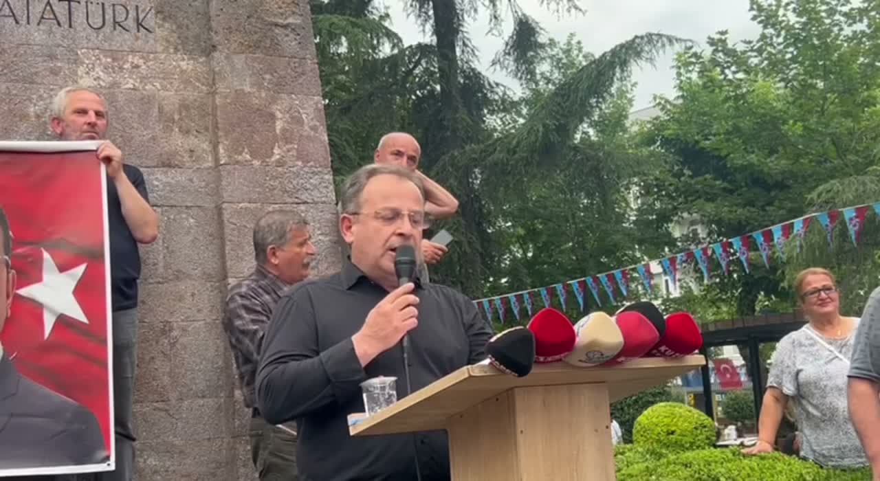 YENİ Parti Trabzon'da Ekrem İmamoğlu için yürüdü