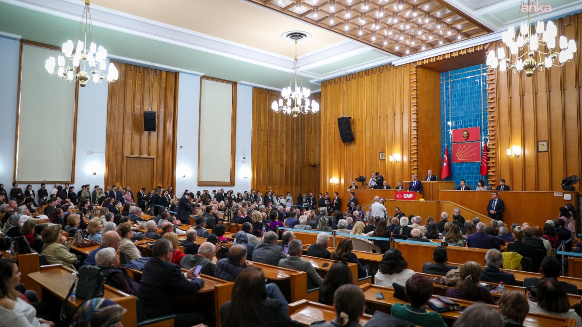 "Olağanüstü Kurultay 12 Temmuz'da toplansın"