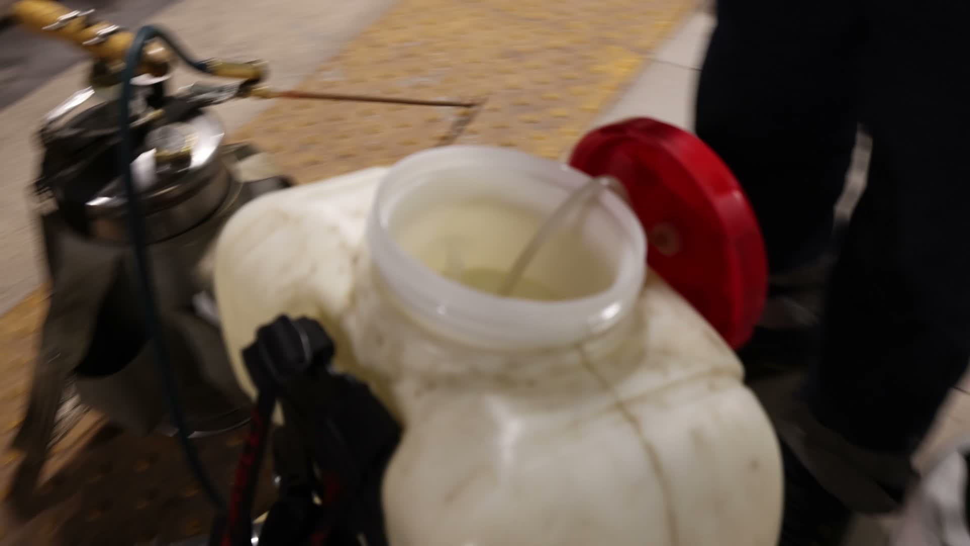 İzmir metrolarında gece mesaisi: İnsan sağlığı için biyolojik vektör mücadelesi