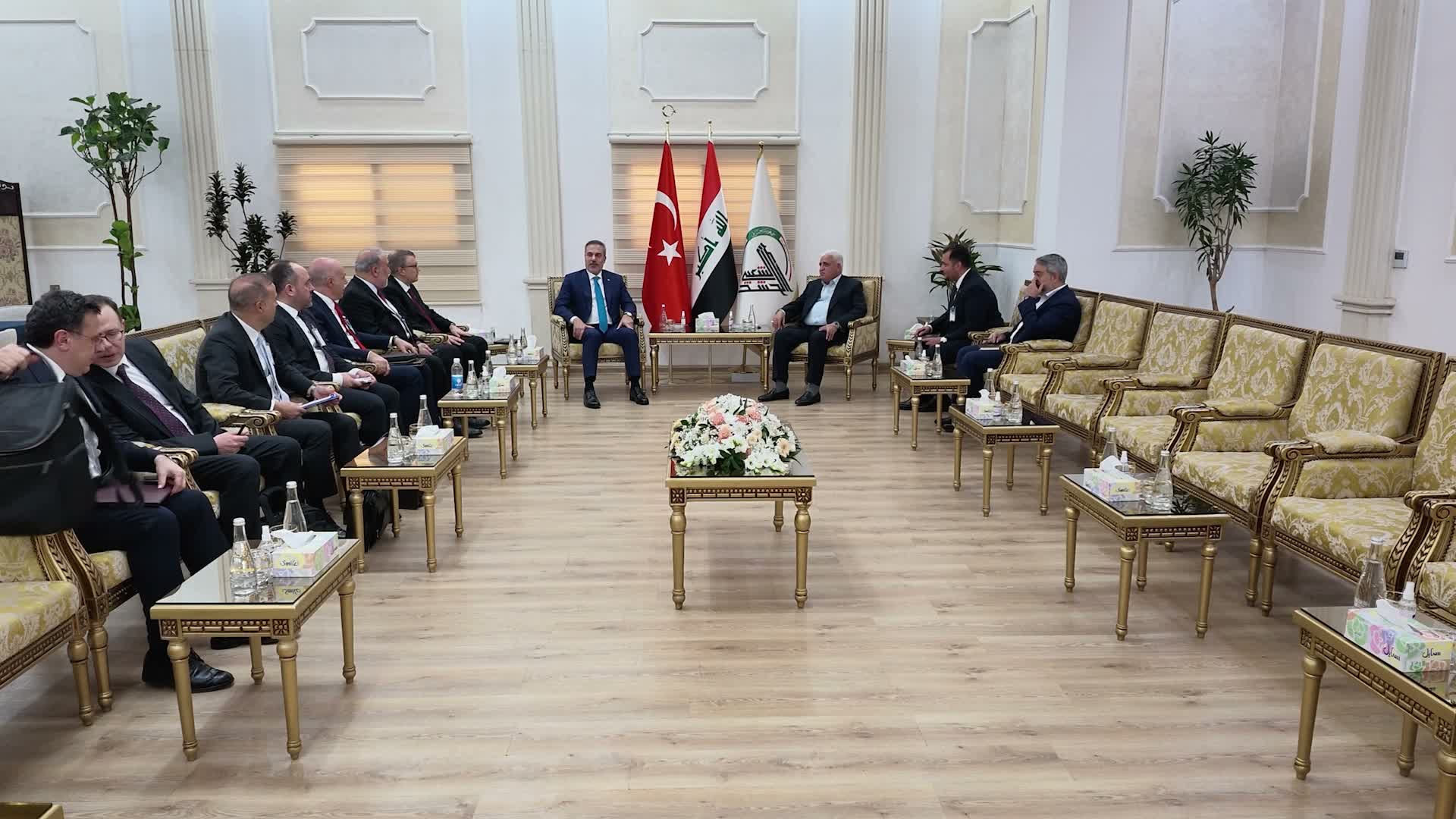 Bakan Fidan, Haşdi Şabi Komisyonu Başkanı Fayyad ile görüştü