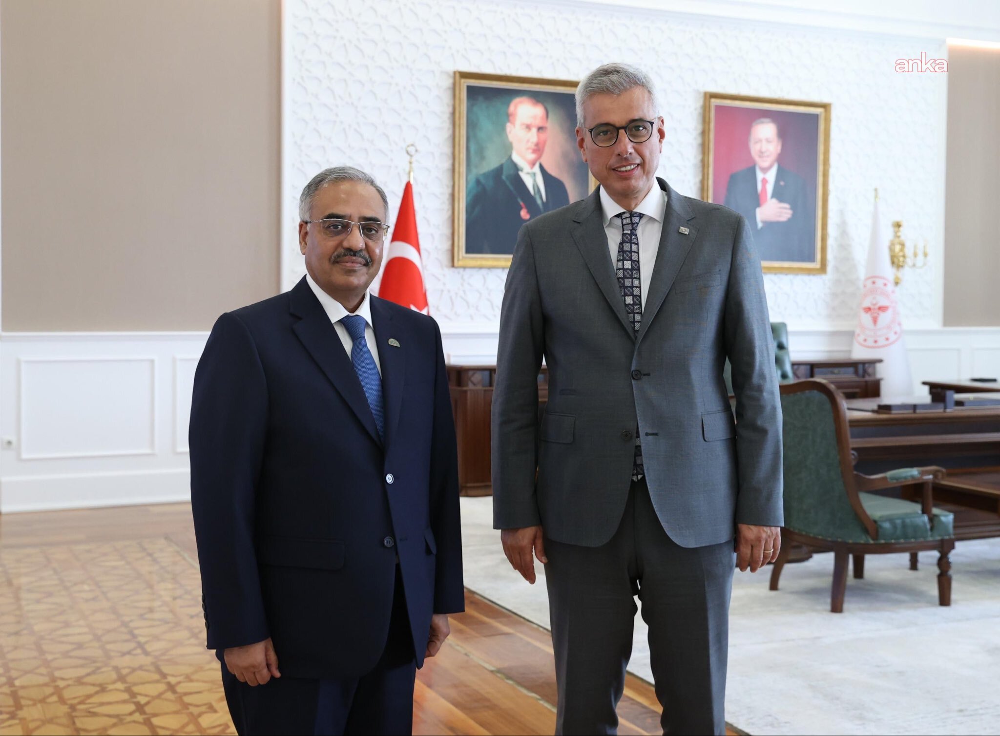 Sağlık Bakanı Memişoğlu, D-8 Genel Sekreteri Mahmood ile görüştü: D-8 ülkeleri arasında ortak bir sağlık ekosistemi oluşturulması ele alındı