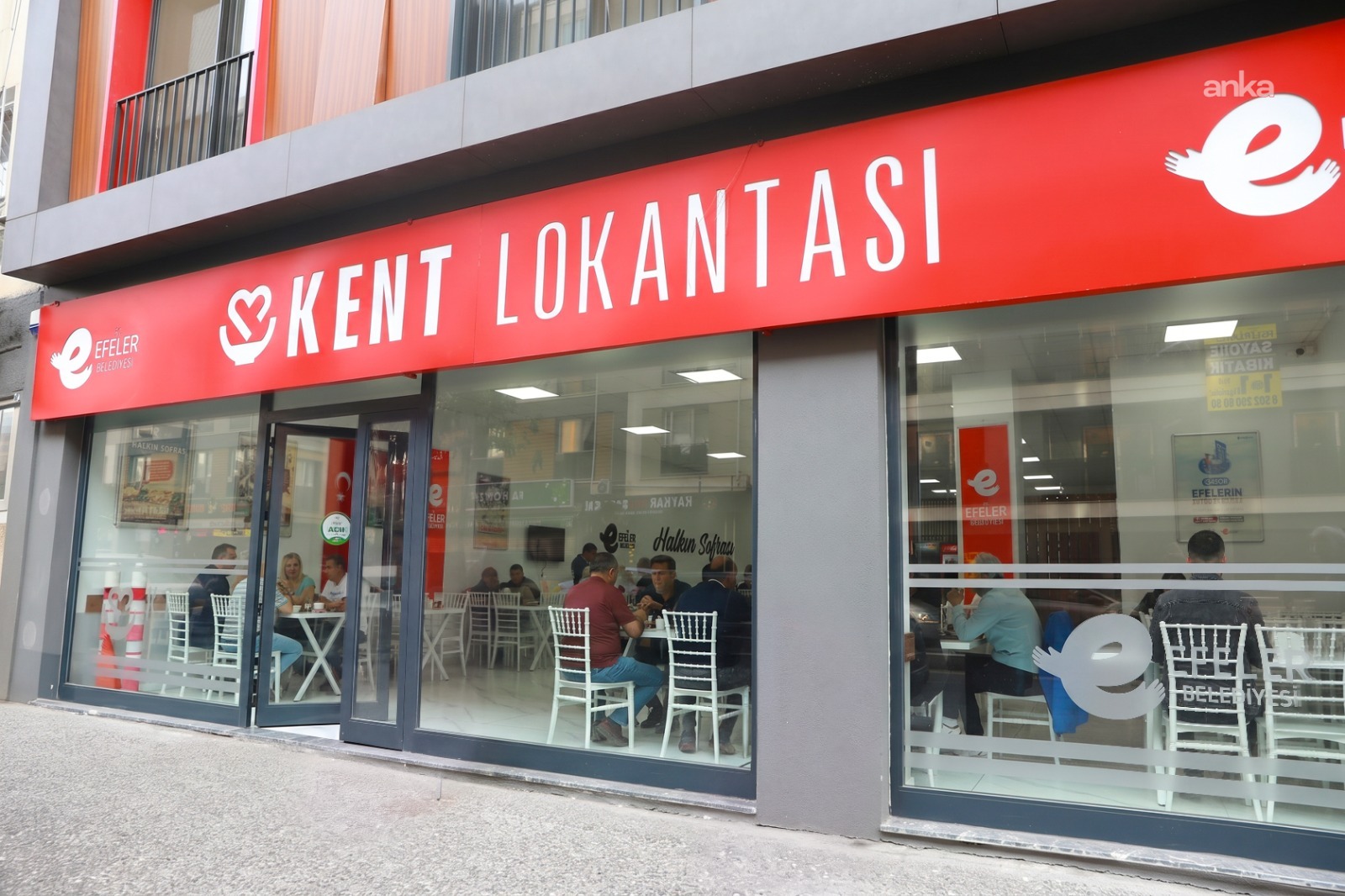 Efeler Belediyesi Kent Lokantası'nda "Efem Kart" ile dört çeşit yemek 150 TL