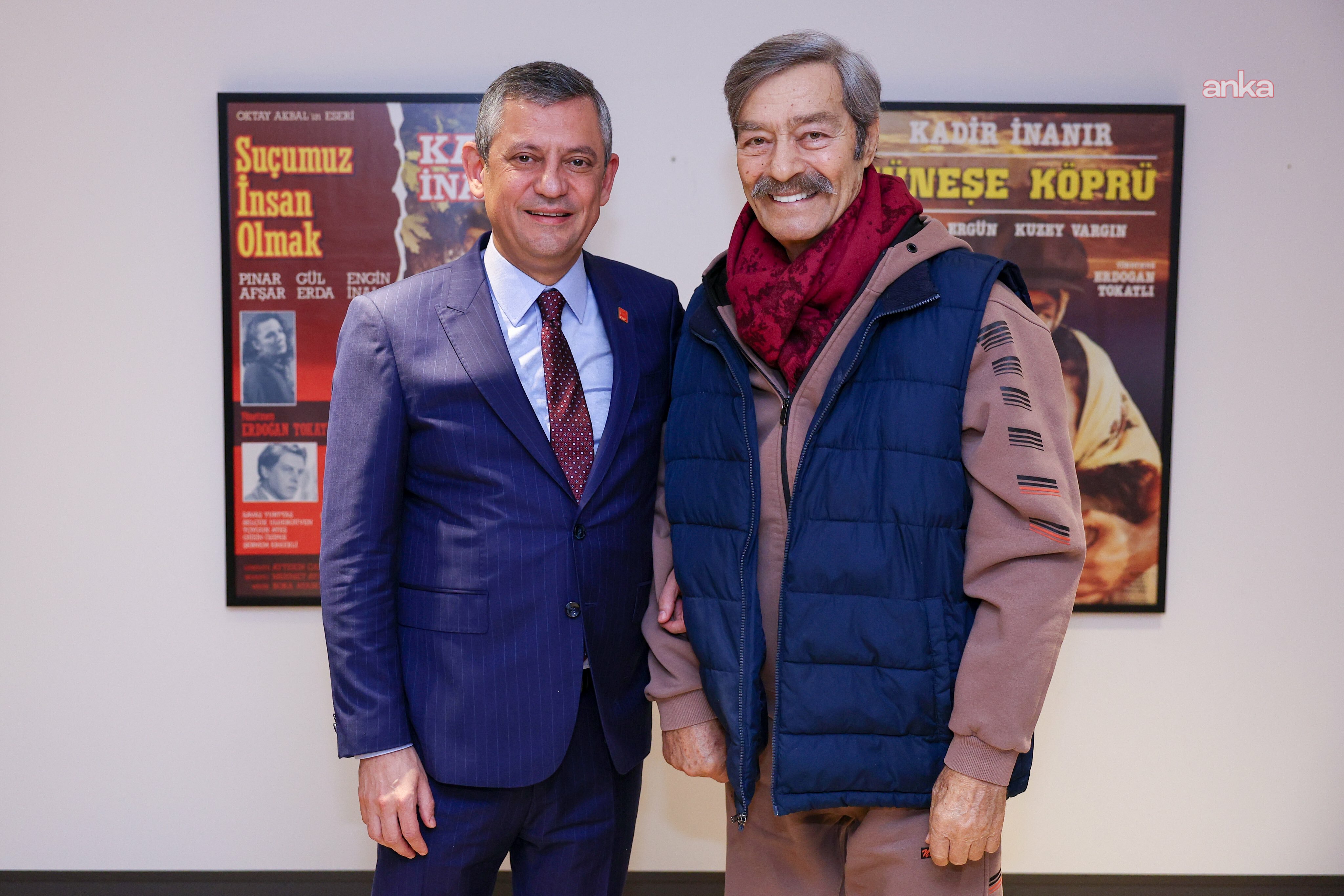 Özgür Özel'den Kadir İnanır için başsağlığı mesajı