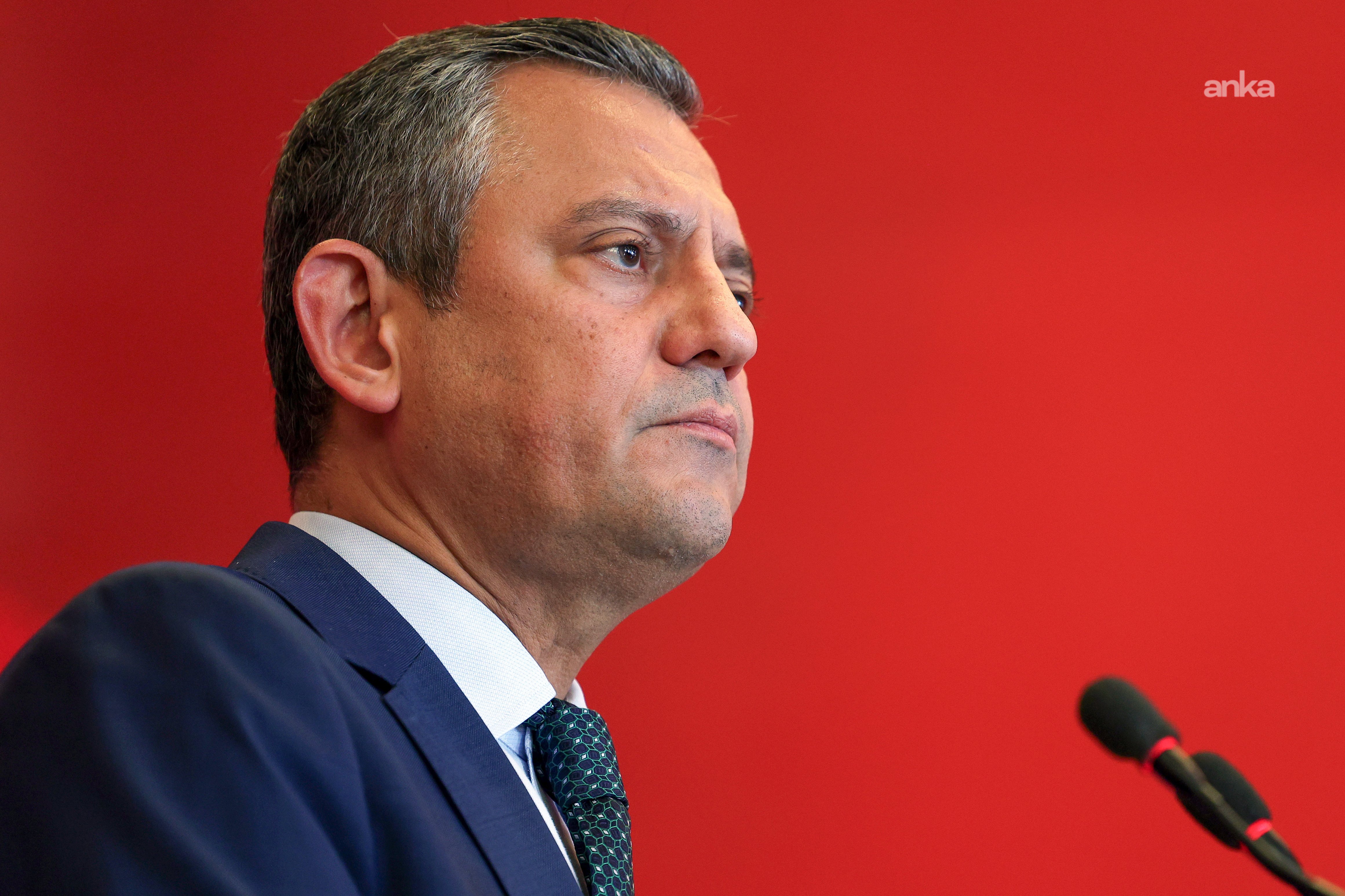 Girne açıklarında yolcu gemisi alabora oldu... Özgür Özel, KKTC’ye heyet görevlendirdi
