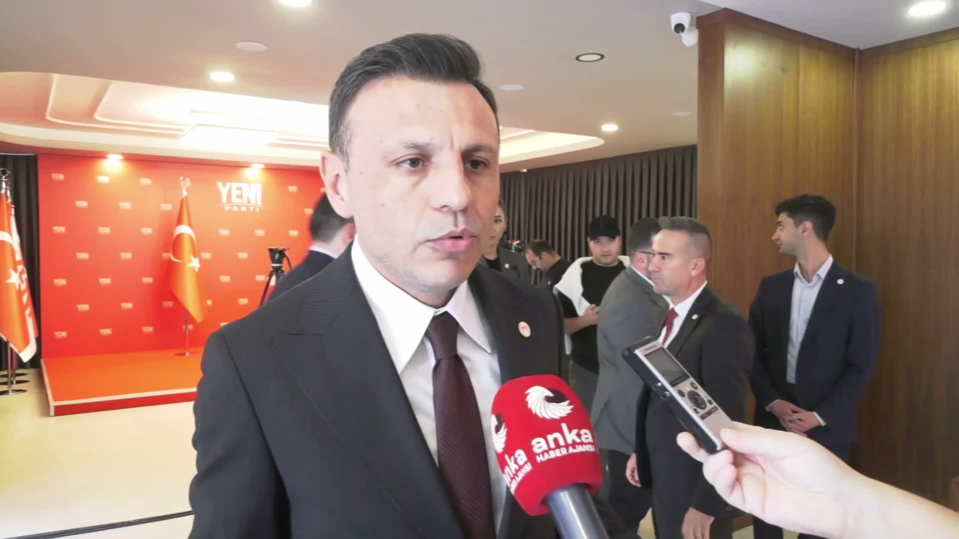 Bakırköy Belediyesi'ne operasyon... Özgür Çelik: Bir karanlık anlayışın yeni bir uygulaması