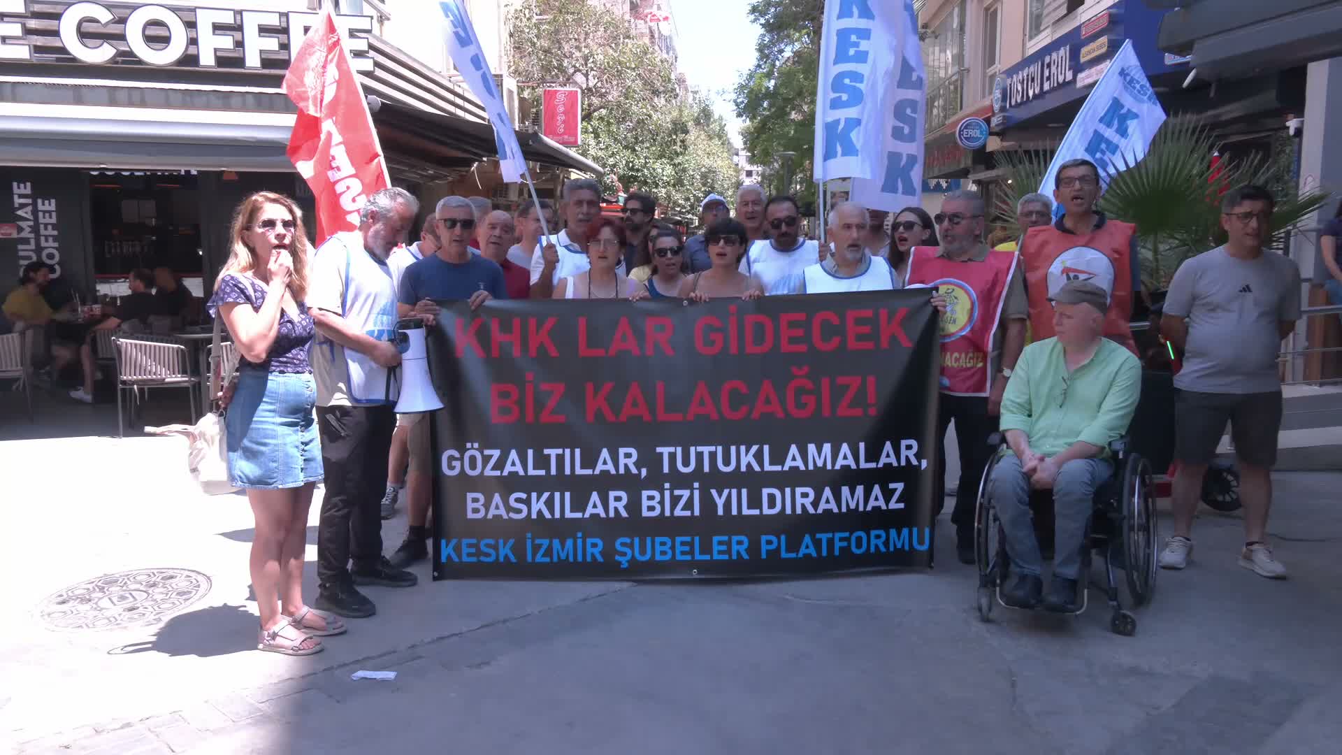 KESK İzmir'den Ankara'daki "Adalet Nöbeti" müdahalesine tepki: "Hak arama mücadelesi gözaltılarla susturulamaz"