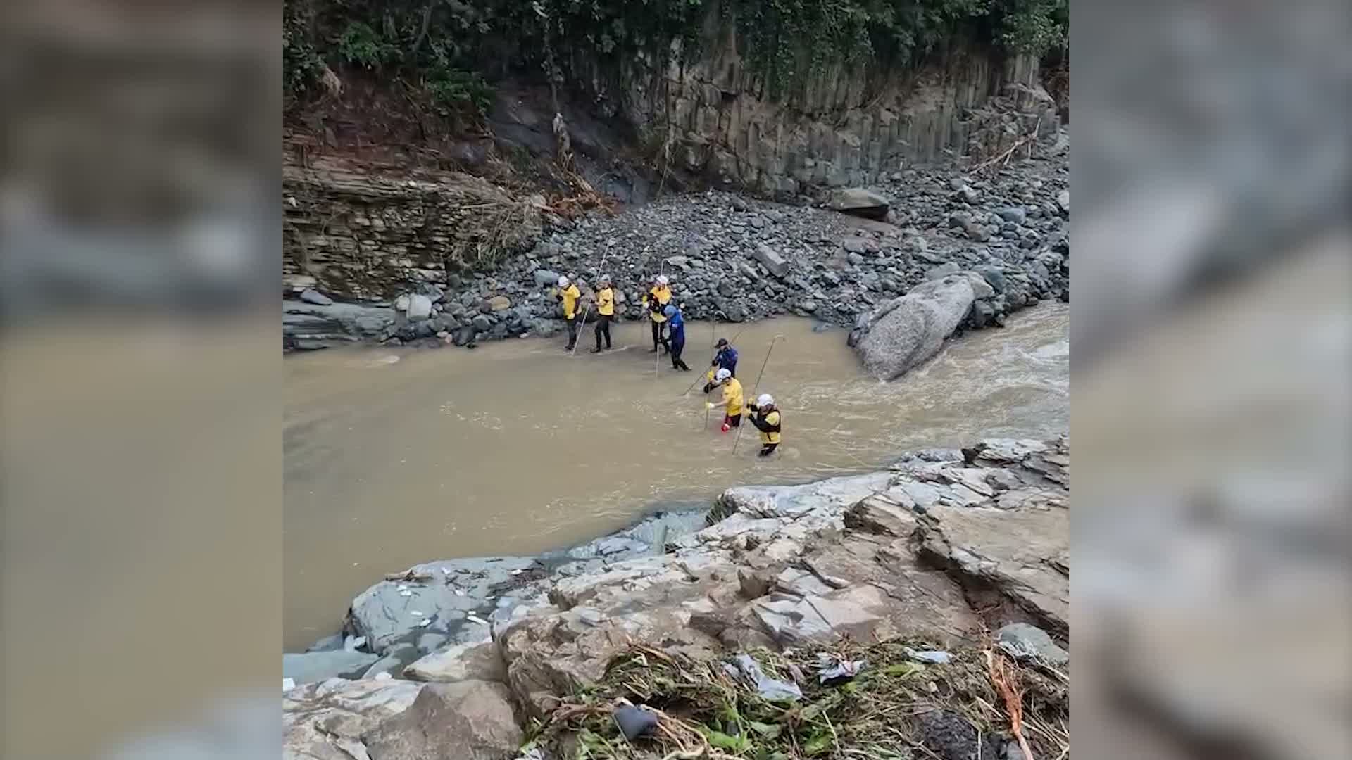 Giresun’da selde kaybolan iki kişi için "9 kilometrelik hatta" arama yapılıyor