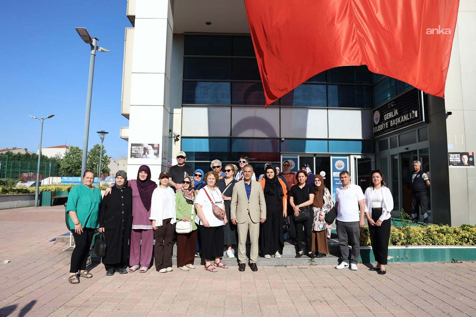 Gemlikli kadınlar, Bursa’nın önemli mekanlarını ziyaret etti