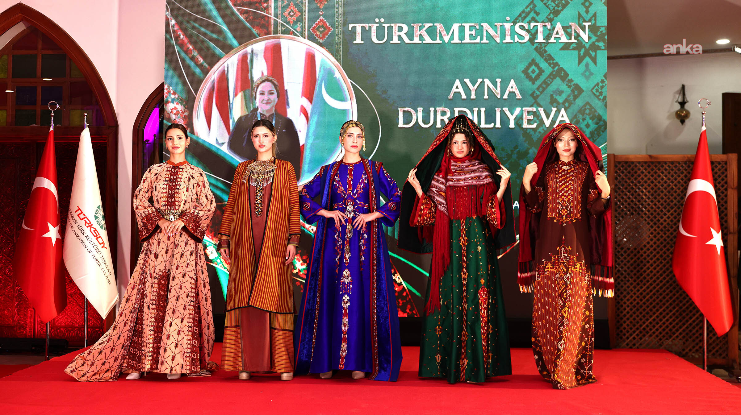 Keçiören, “IX. TÜRKSOY Kadın ve Etno Moda Buluşması”na ev sahipliği yaptı