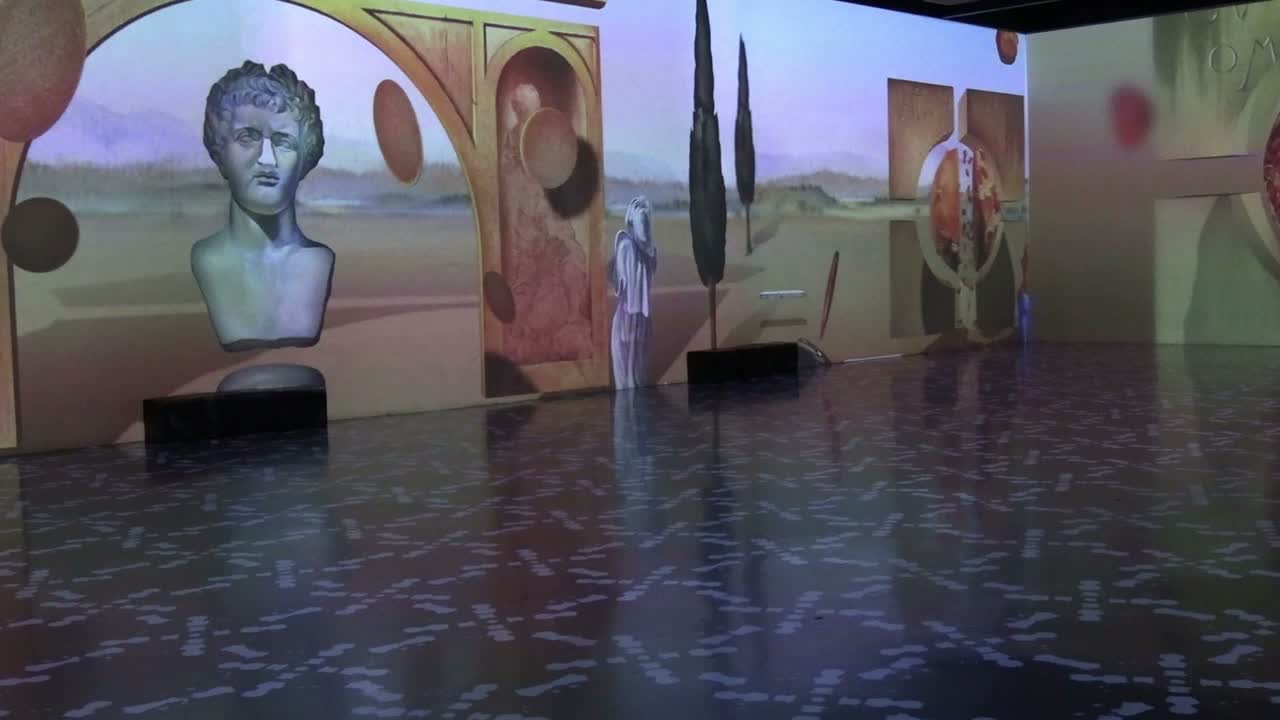 Dali’nin hayal gücünü teknolojiyle buluşturan "Dehanın Zihnine Yolculuk" Kültür AŞ'nin Dijital Deneyim Merkezi’nde İstanbullularla buluştu
