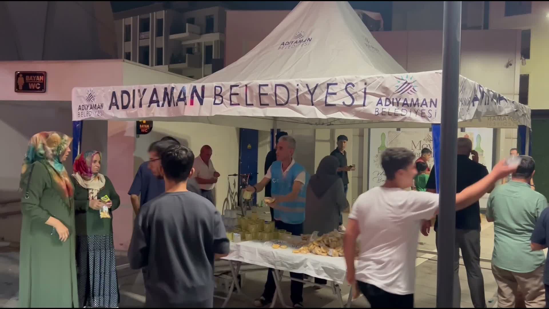 Adıyaman Belediyesi’nden Mevlid Kandili’ne özel ikram