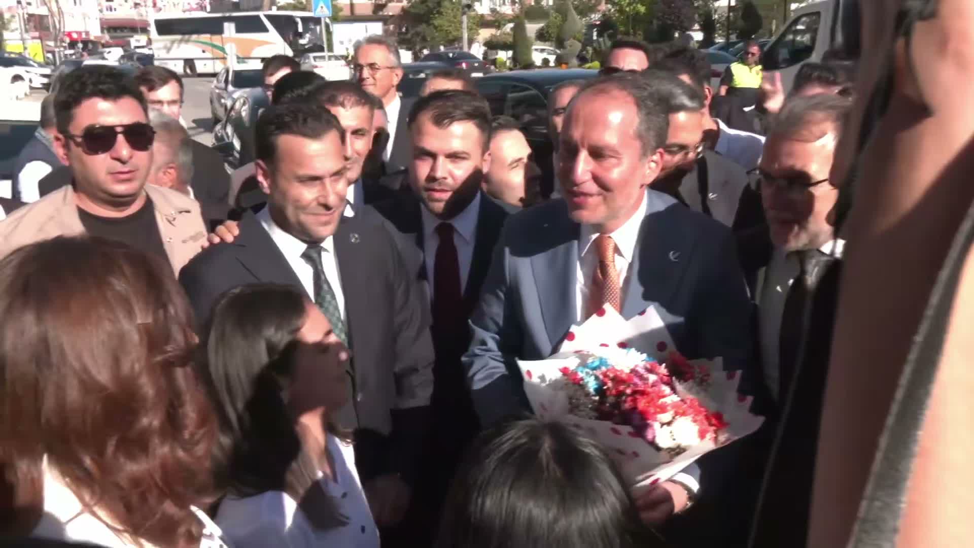 Fatih Erbakan'dan "Çerçeve Yasa" değerlendirmesi: İnşallah uygulamada şüphelenilen sıkıntılar oluşmaz