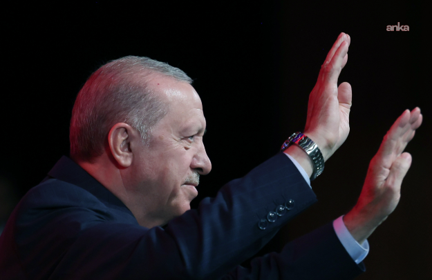 Cumhurbaşkanı Erdoğan'dan Filenin Sultanları'na tebrik