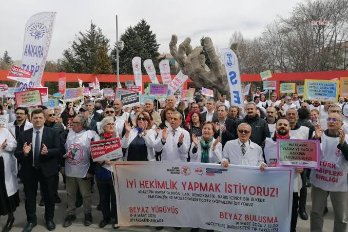 TTB’den muayenehanelerde hekim dışı personel sınırlamasına itiraz