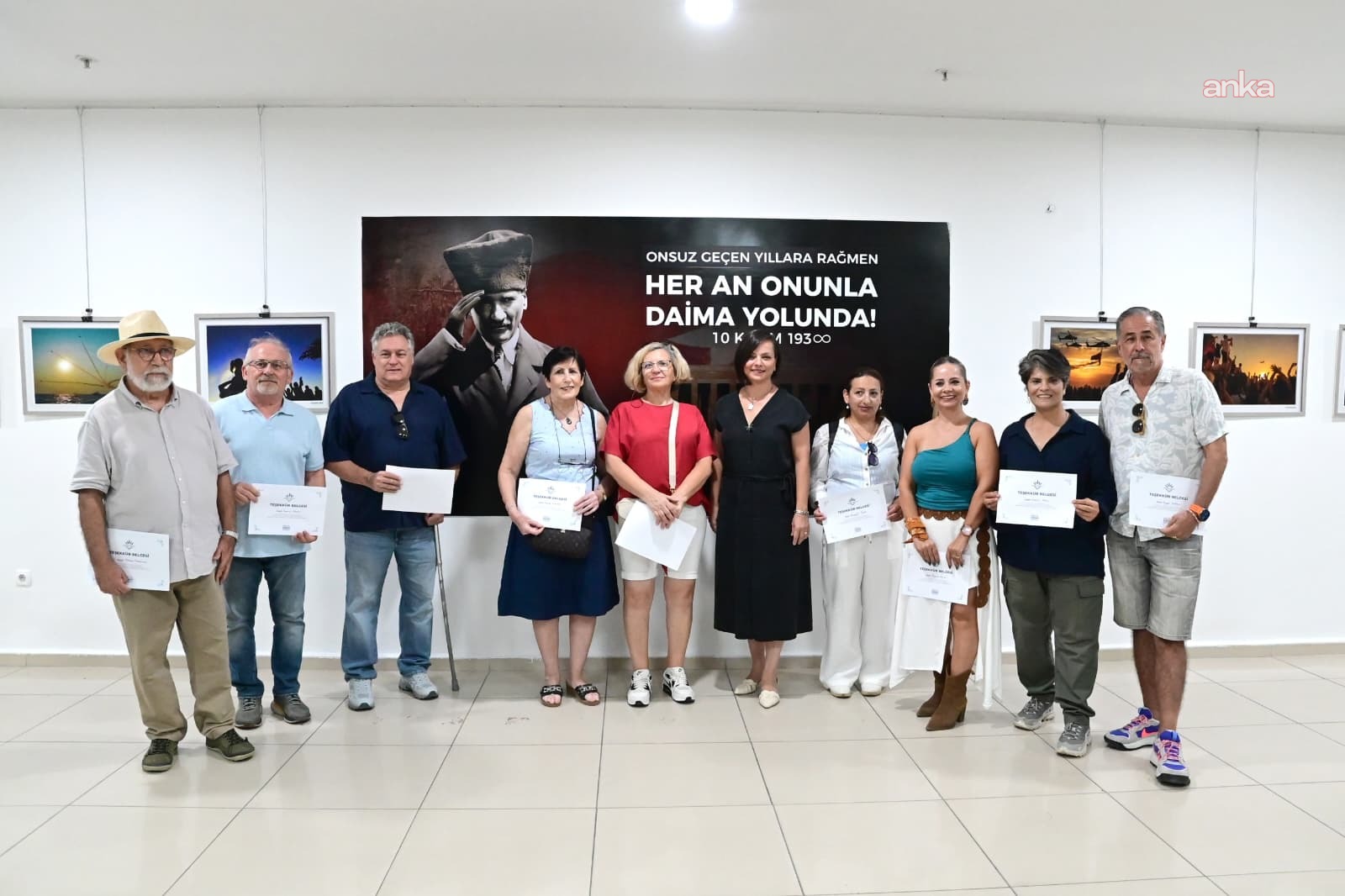 İzmir’in işgalden kurtuluşunun 104. yılı... Karabağlar’da Kurtuluşun Şehri İzmir Fotoğraf Sergisi açıldı