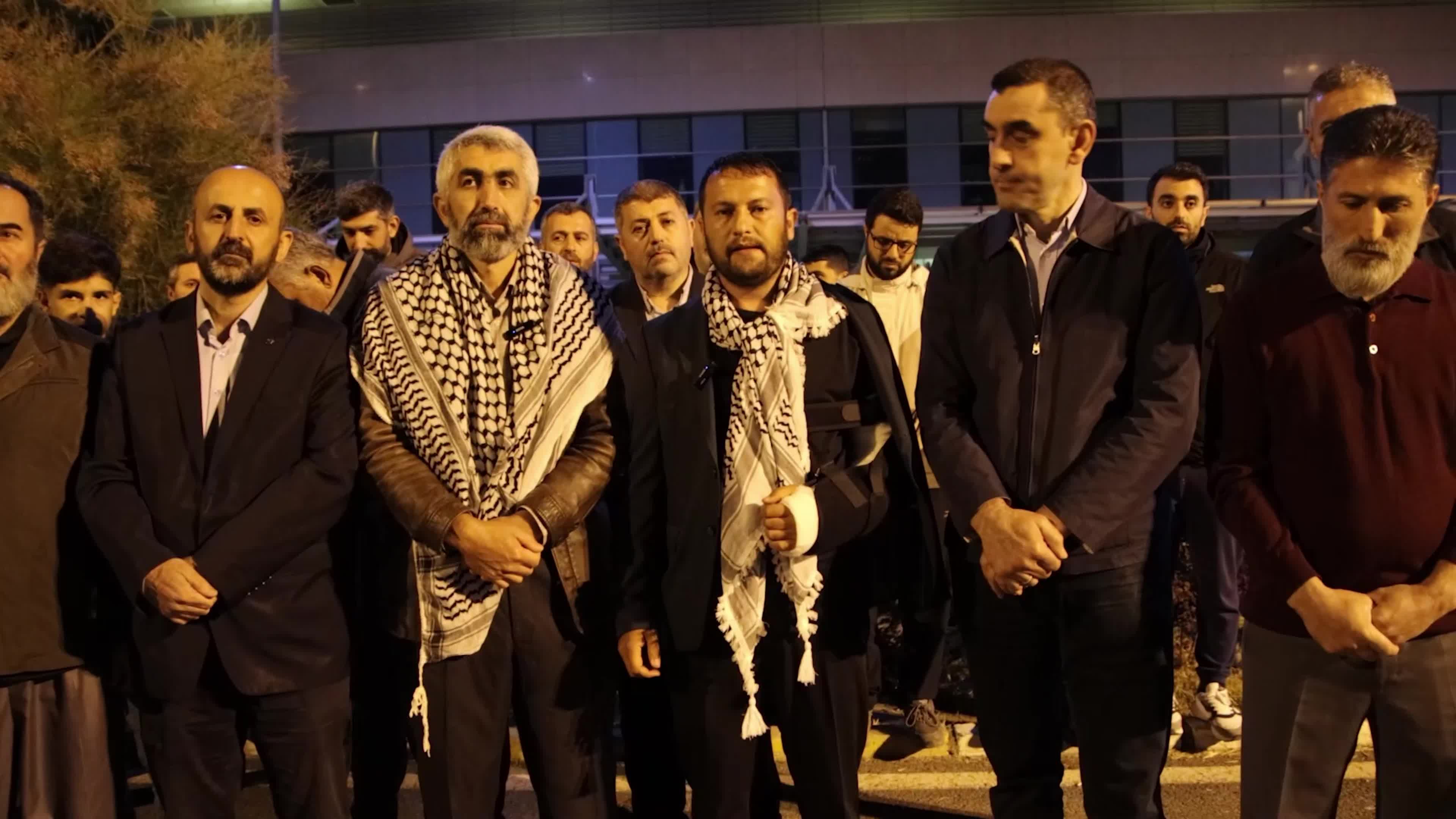 Türkiye'ye dönen Sumud aktivisti Ayyıldız: "İsrail’in 5 gün işkencesine maruz kaldık"