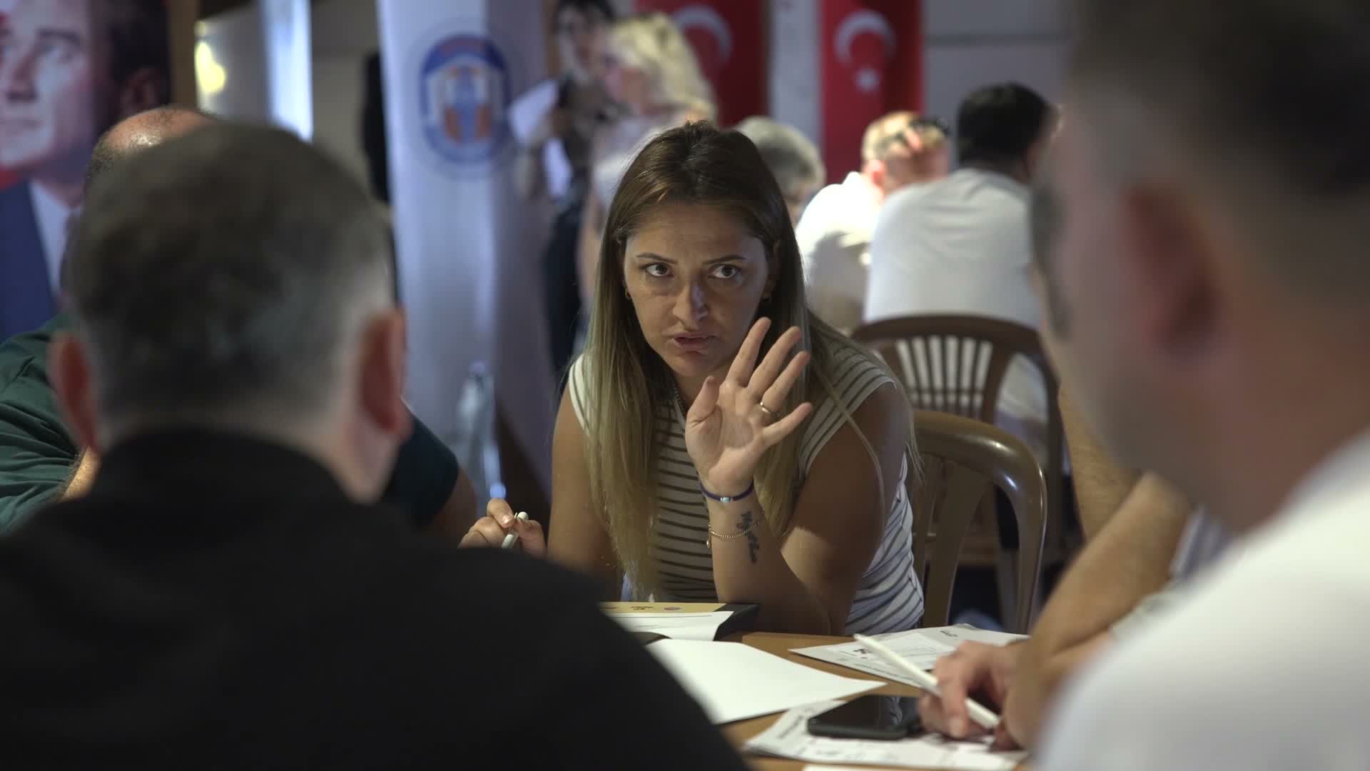İzmir’de 30 ilçenin sesi Yurttaş Meclisi’ne taşınacak