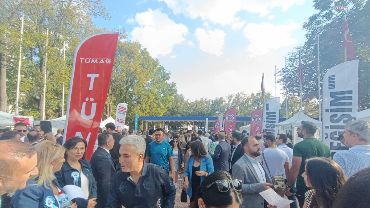 Hafta sonu yapılacak seçimde dört aday yarışacak