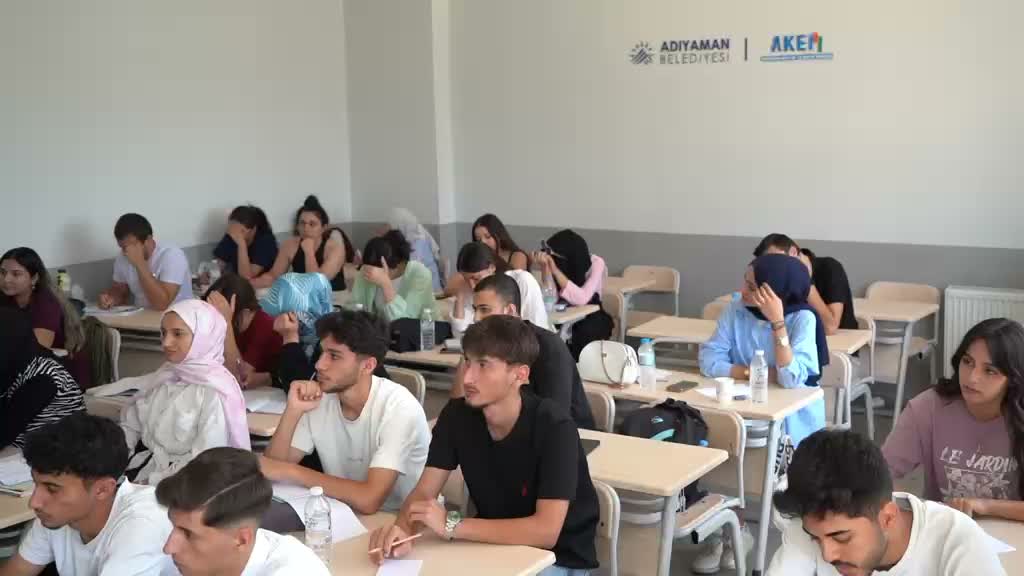 Adıyaman Belediyesi’nin 8 haftalık KPSS Genel Tekrar Kursu başladı