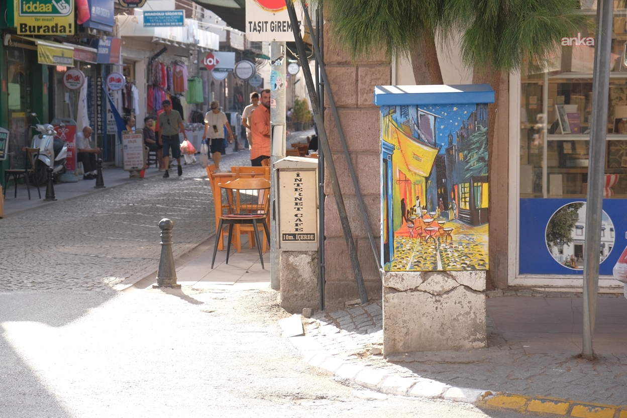 Ayvalık, açık hava sanat galerisine dönüşüyor