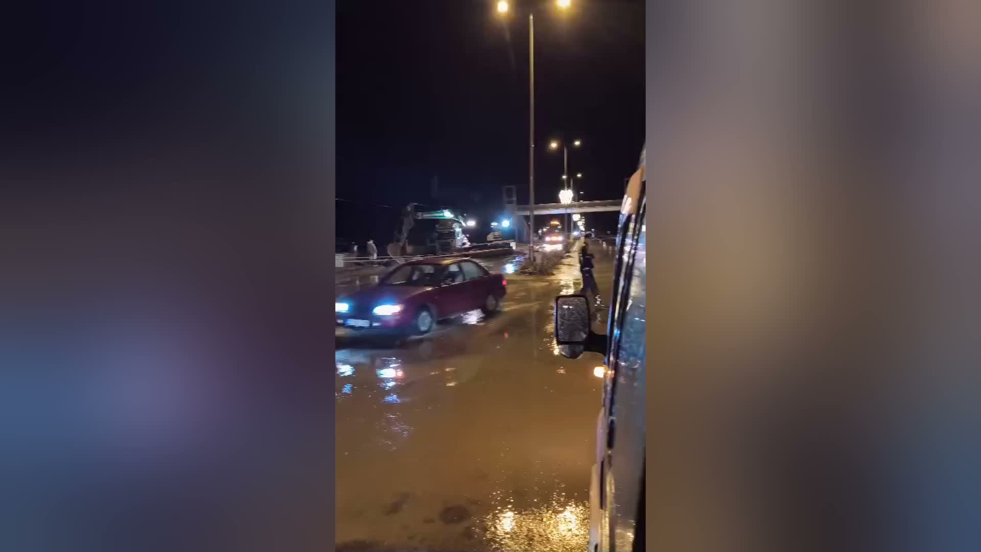 Elazığ’da sağanak sele dönüştü: 30 noktada su baskını, OSB’de ağır hasar