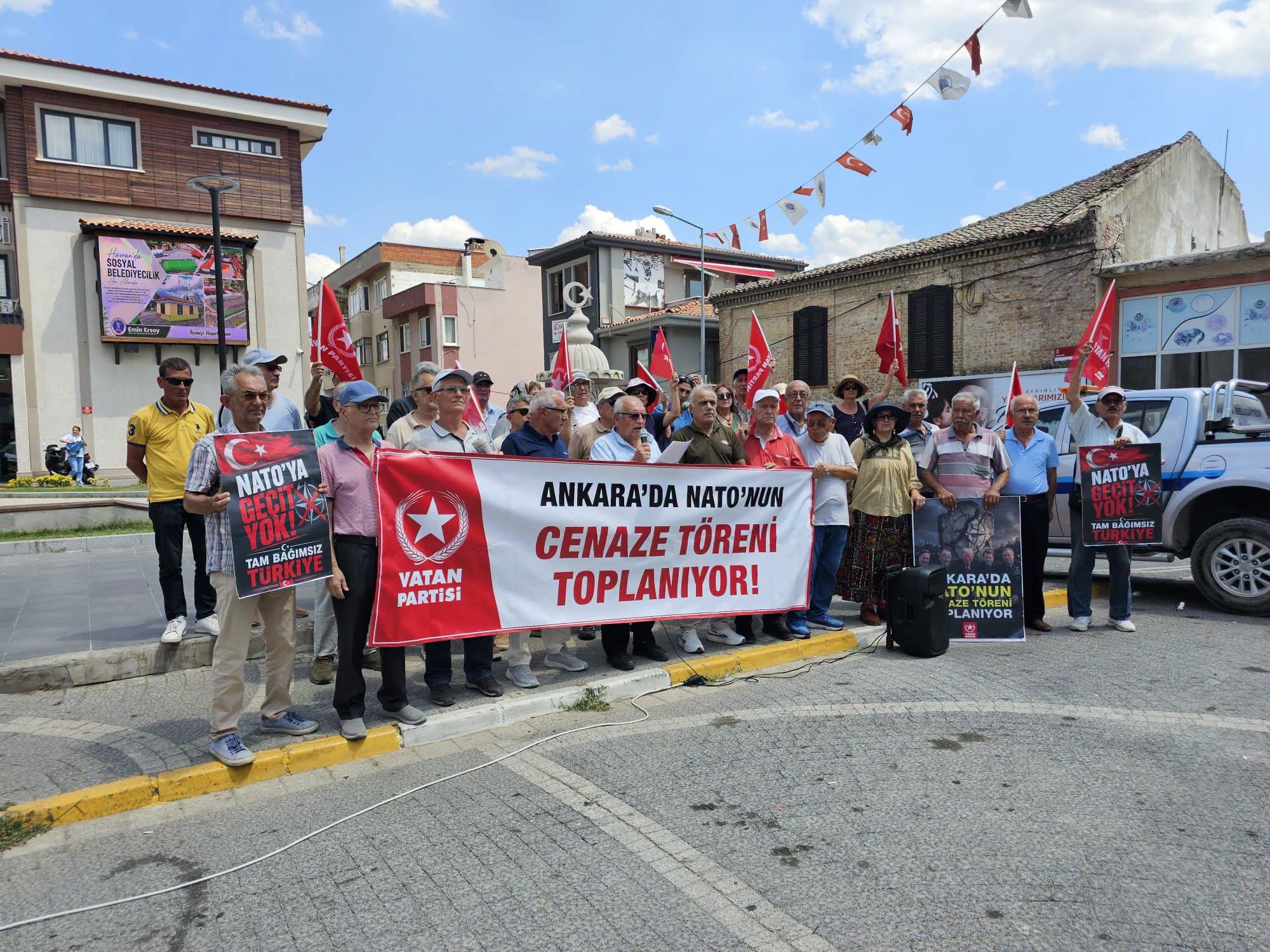Vatan Partisi Havran İlçe Örgütü'nden NATO protestosu
