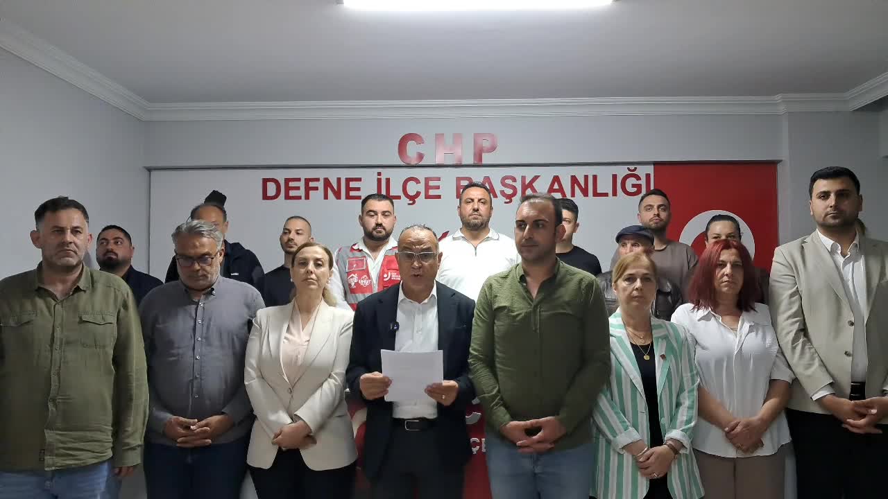 CHP Kurultayı'na iptal kararı... CHP Hatay İl Başkanı Günenç: Partiyi kimin yöneteceğine bir avuç darbeci değil, milletimiz karar verir