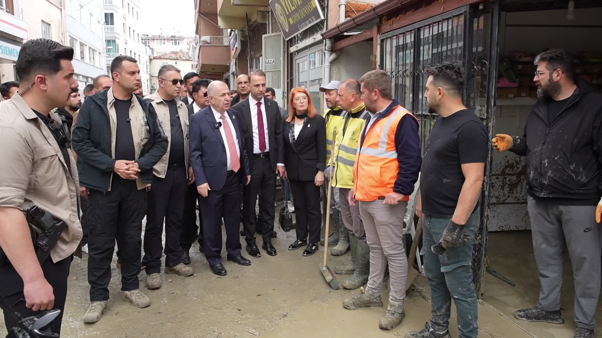 Zafer Partisi Genel Başkanı Özdağ: "Bahçeli'nin açıklamasını çok tehlikeli olarak görüyorum"