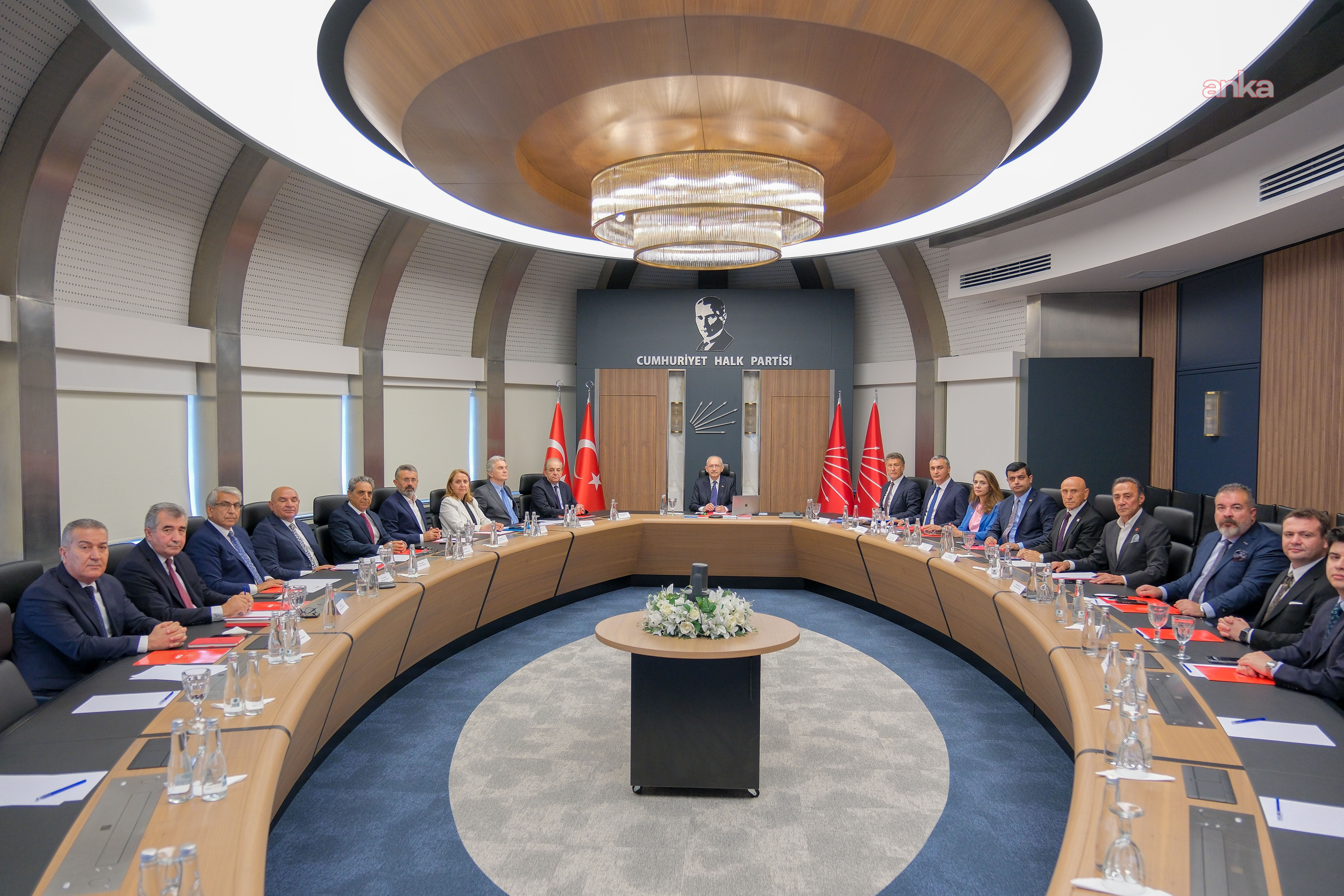 Kılıçdaroğlu’ndan MYK üyelerine: Pozitif dilden vazgeçmeyeceğiz