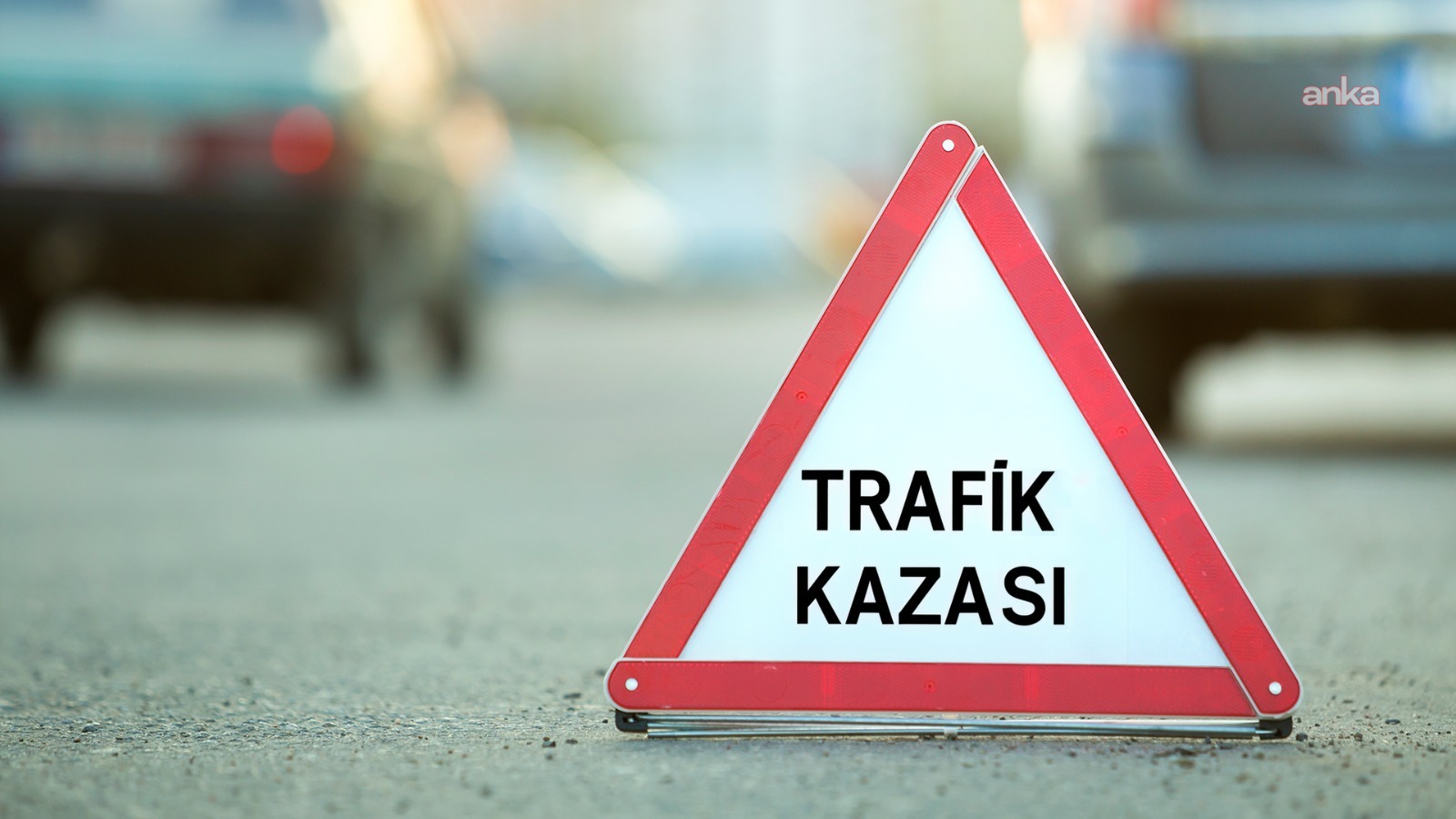 Şaşmaz Kavşağı'ndaki otobüs kazasında 1 kişi hayatını kaybetti, 9 kişi yaralandı