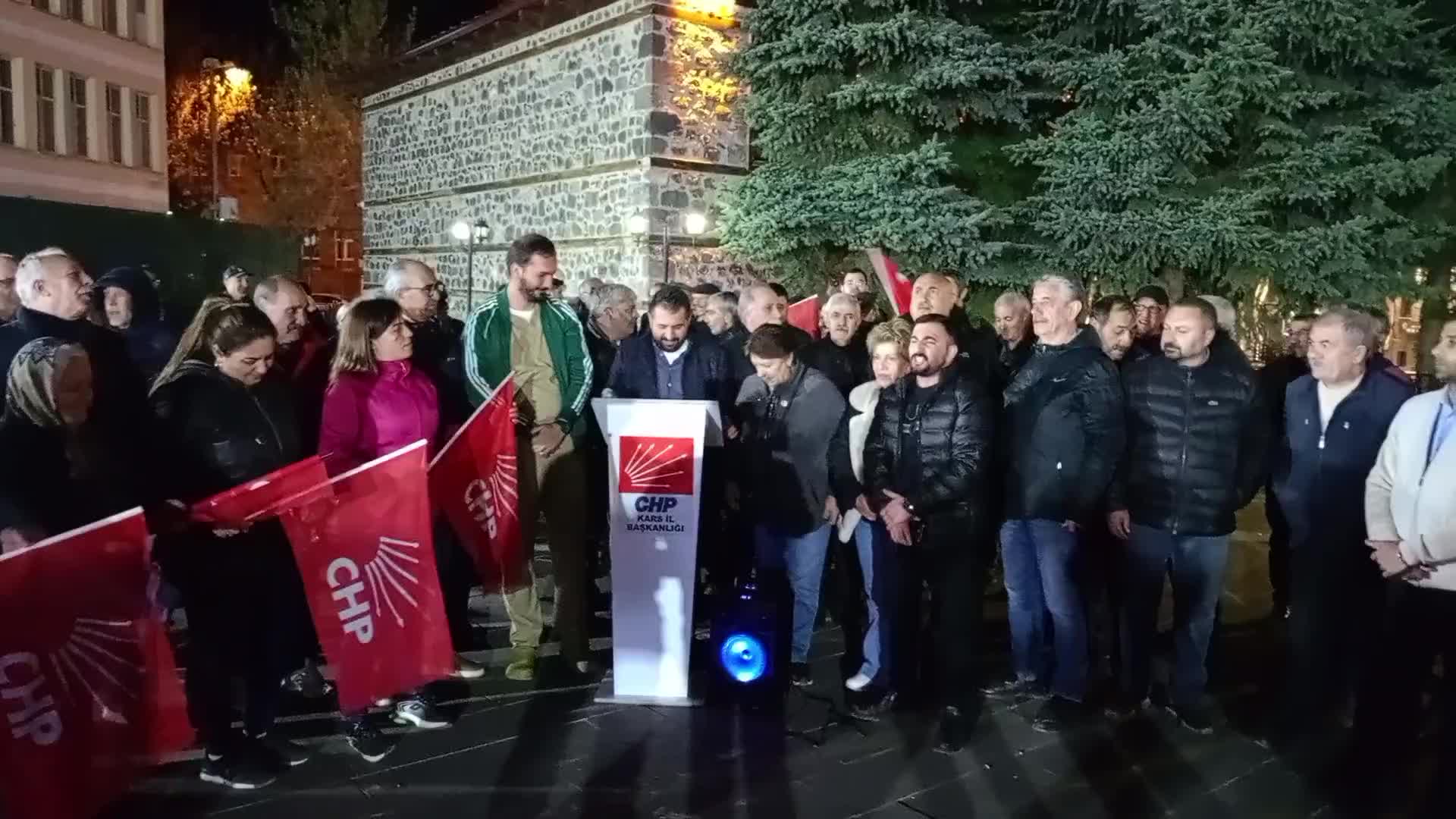 CHP Kurultayına iptal kararı… Kars İl Başkanı Uludaşdemir: Darbe girişimine karşı kararlılıkla direneceğiz