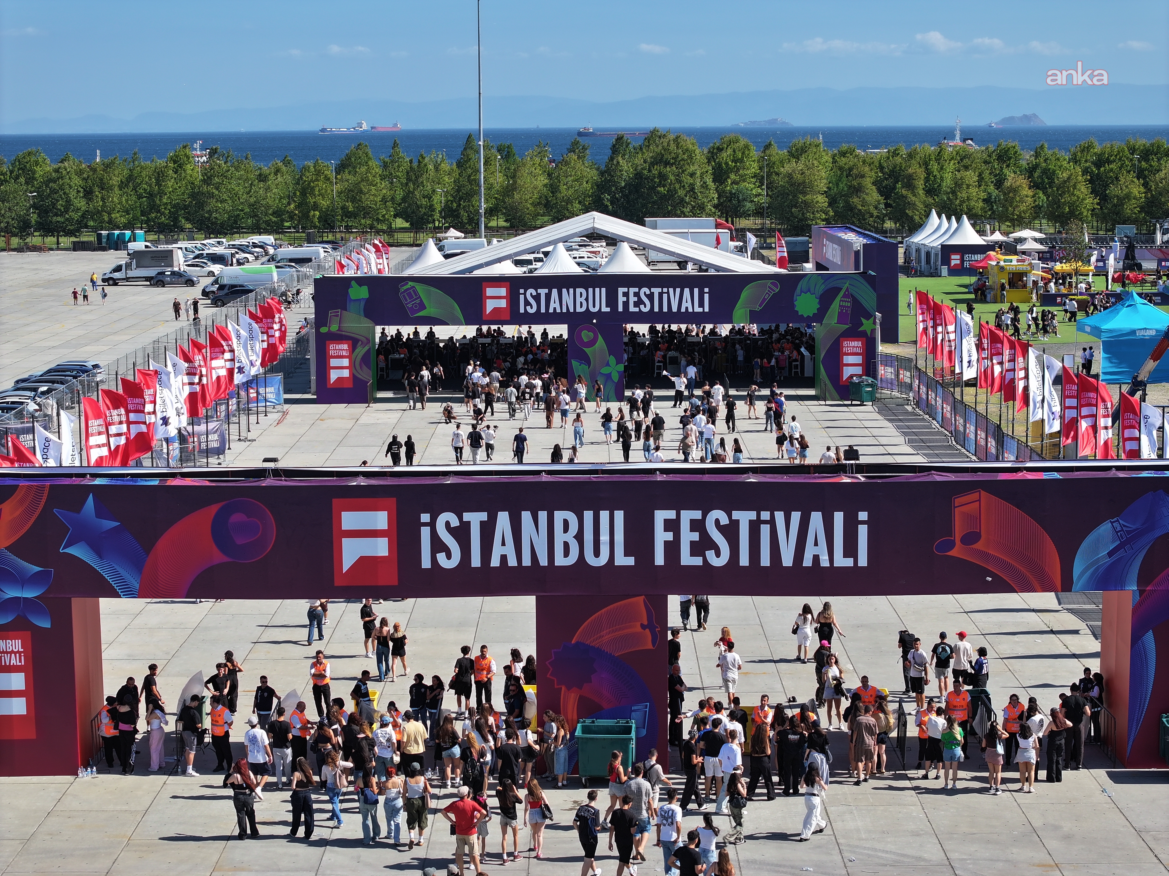 İstanbul Festivali'nde müzik şöleni sürüyor