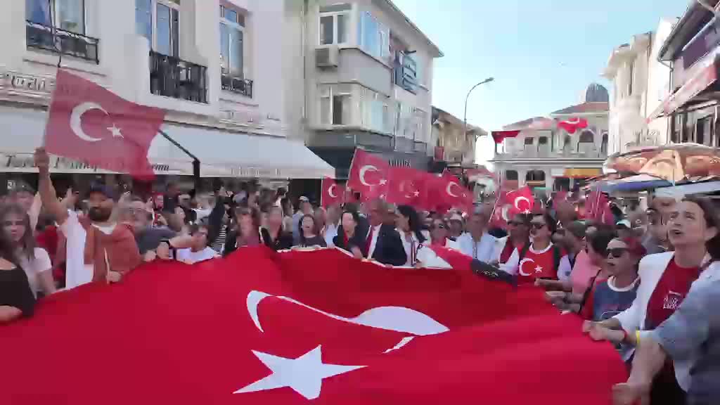 Adalar’da 19 Mayıs coşkuyla kutlandı