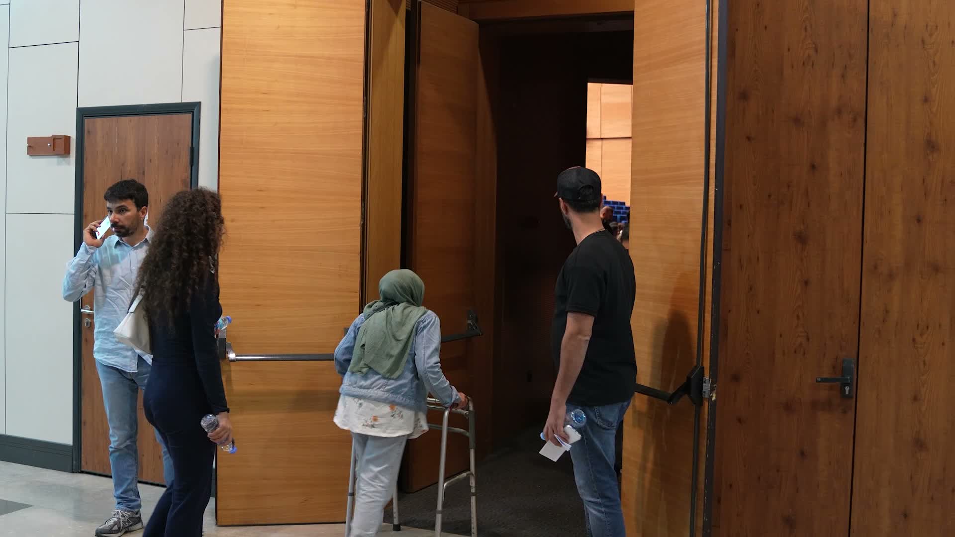 Diyarbakır’da tiyatro sezonu "Moraşin" ile açıldı