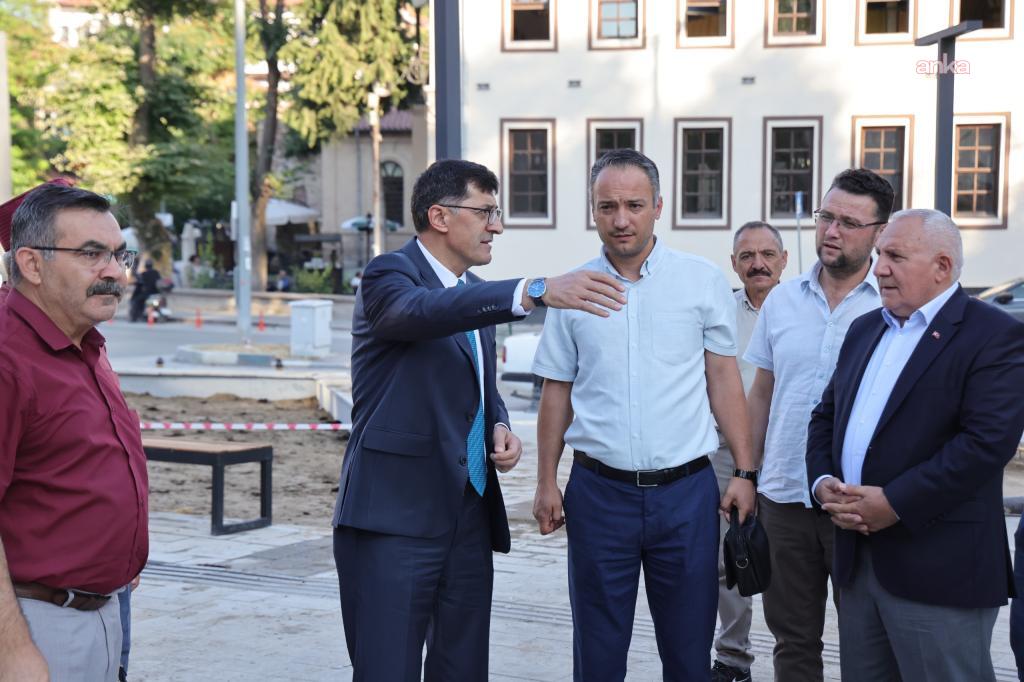 Kütahya Belediyesi, Ulu Cami ve çevresinde düzenleme çalışmalarını sürdürüyor