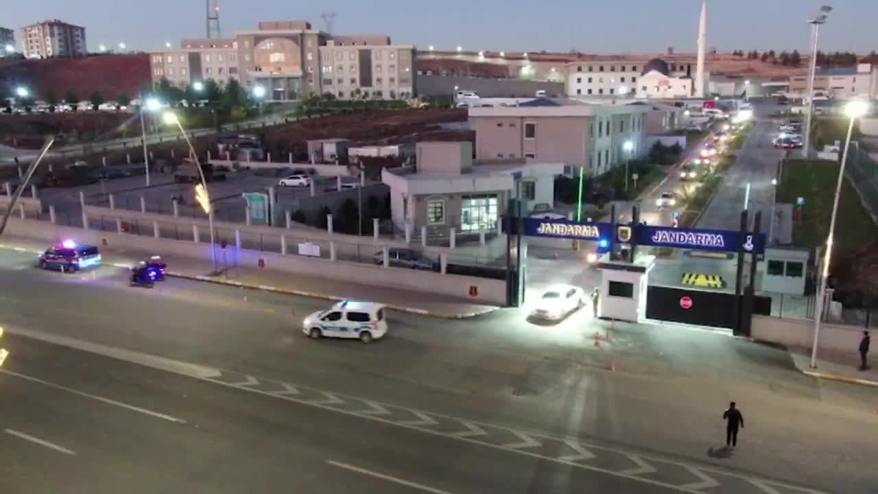 Jandarma Genel Komutanlığı’ndan Şanlıurfa merkezli 21 ilde yasa dışı bahis operasyonu: 61 şüpheli yakalandı