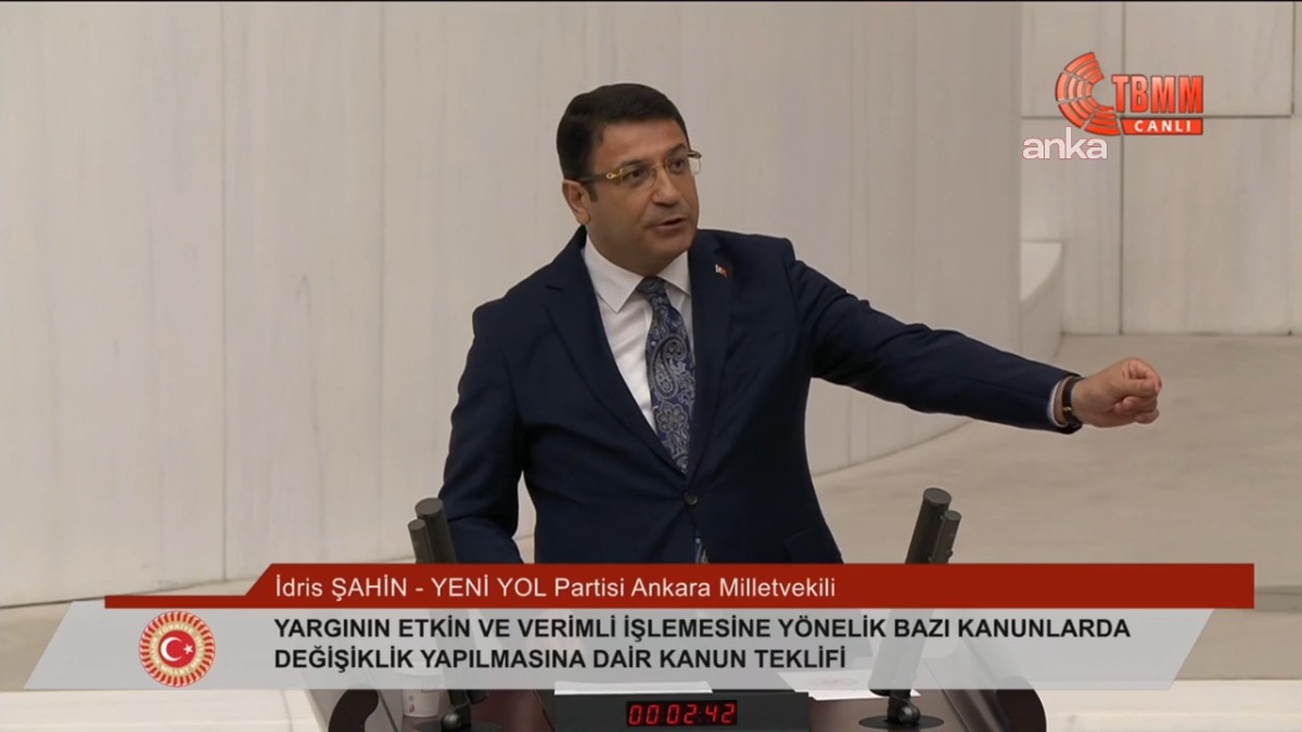 "Toplum ağır bir adalet krizi yaşarken siz sadece takvimi yönetme derdindesiniz"