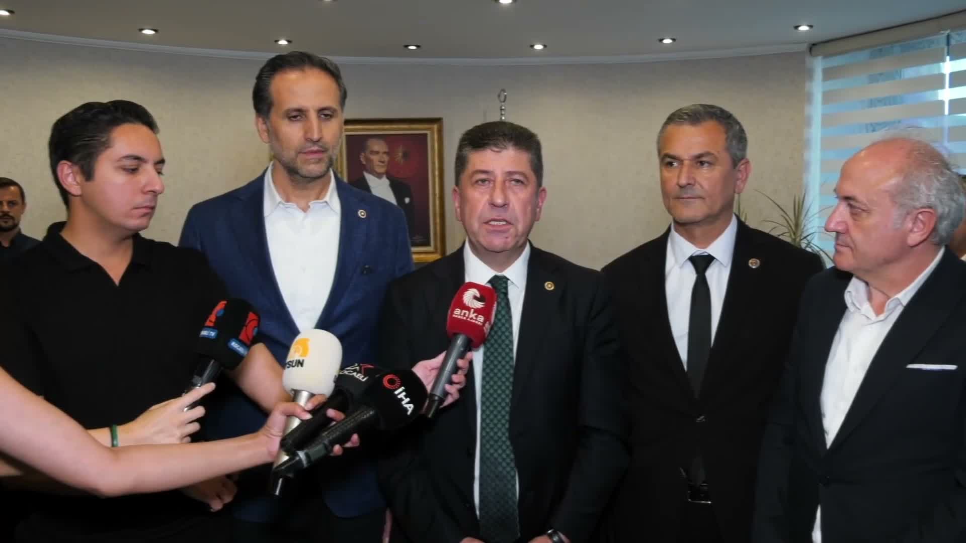 Yaşar Tüzün: “Fatma Kaplan Hürriyet, ‘Yıllarca yatmaya razıyım ama AKP’ye asla geçmeyeceğim’ diyen yürekli bir kadın”