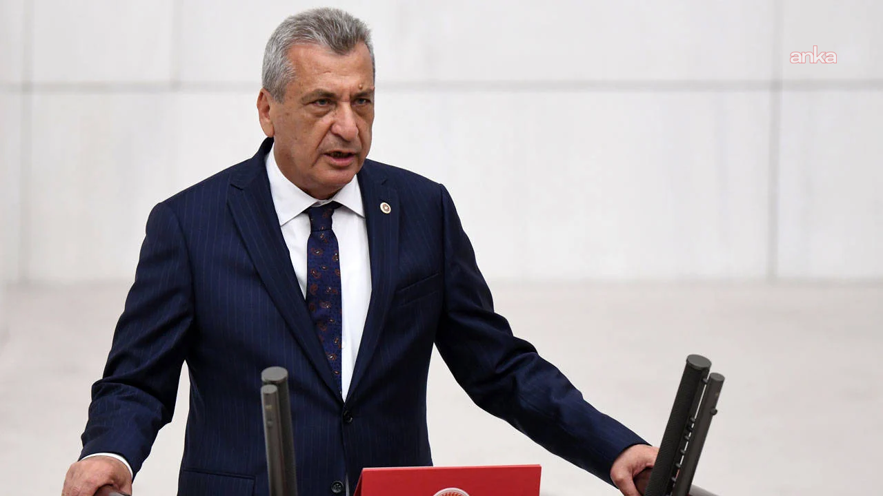 CHP'li Öztürkmen'den "ihraç" açıklaması: "Beni partimden koparmaya kimsenin gücü yetmez"