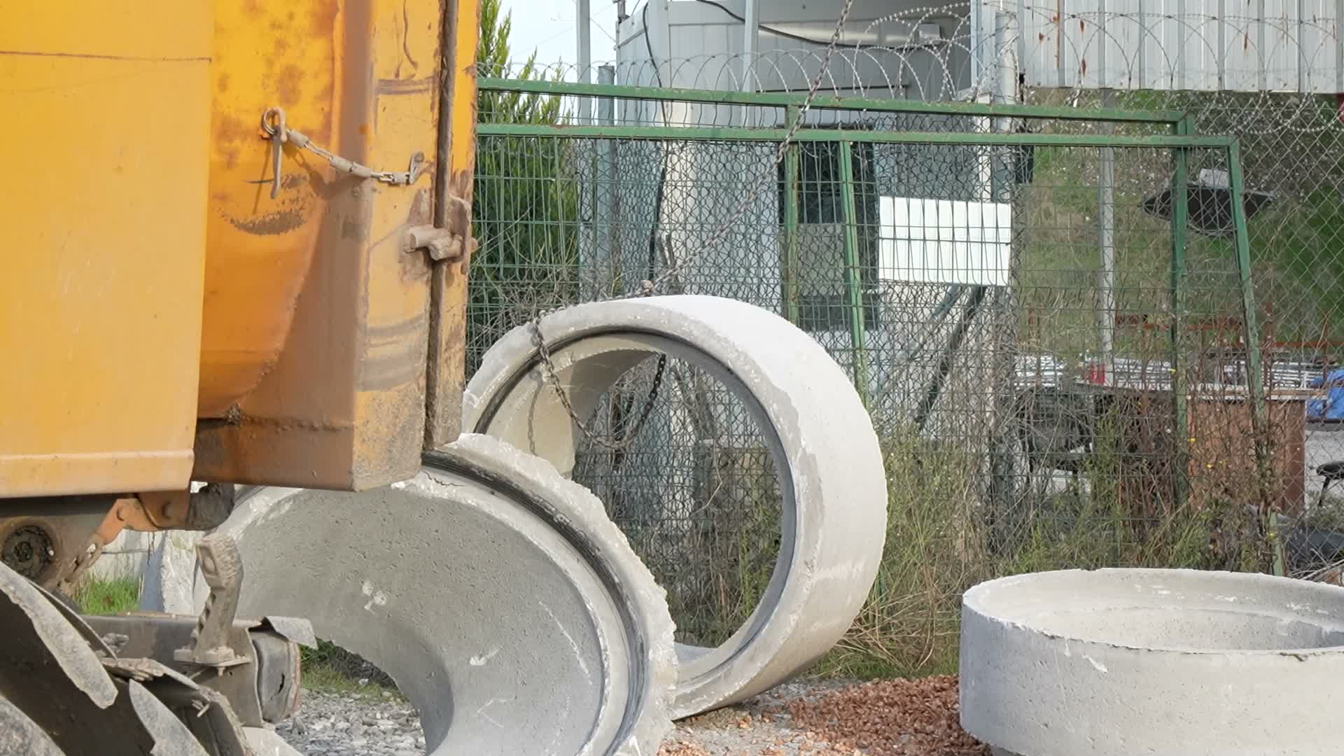 Bursa Büyükşehir Belediyesi, altyapı mesaisine devam ediyor