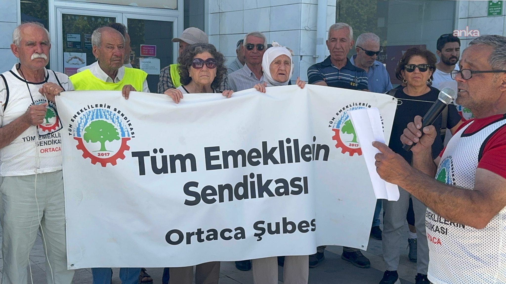 Ortaca'da emekliler "Bir Milyon Dilekçe" kampanyasına katıldı