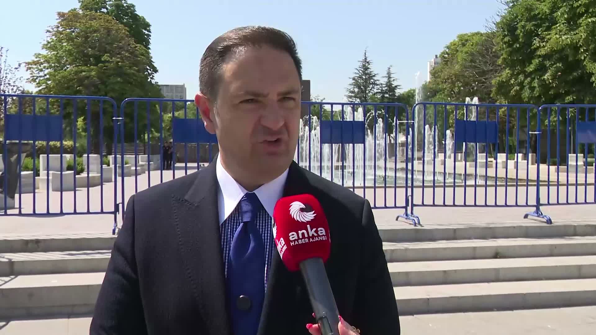 Gaziler Güvenpark’tan çıkarıldı... Umut Akdoğan: "Şehit yakınlarının, gazilerin TBMM'ye komşu olmasına izin vermediler, içlerine sindirmediler"