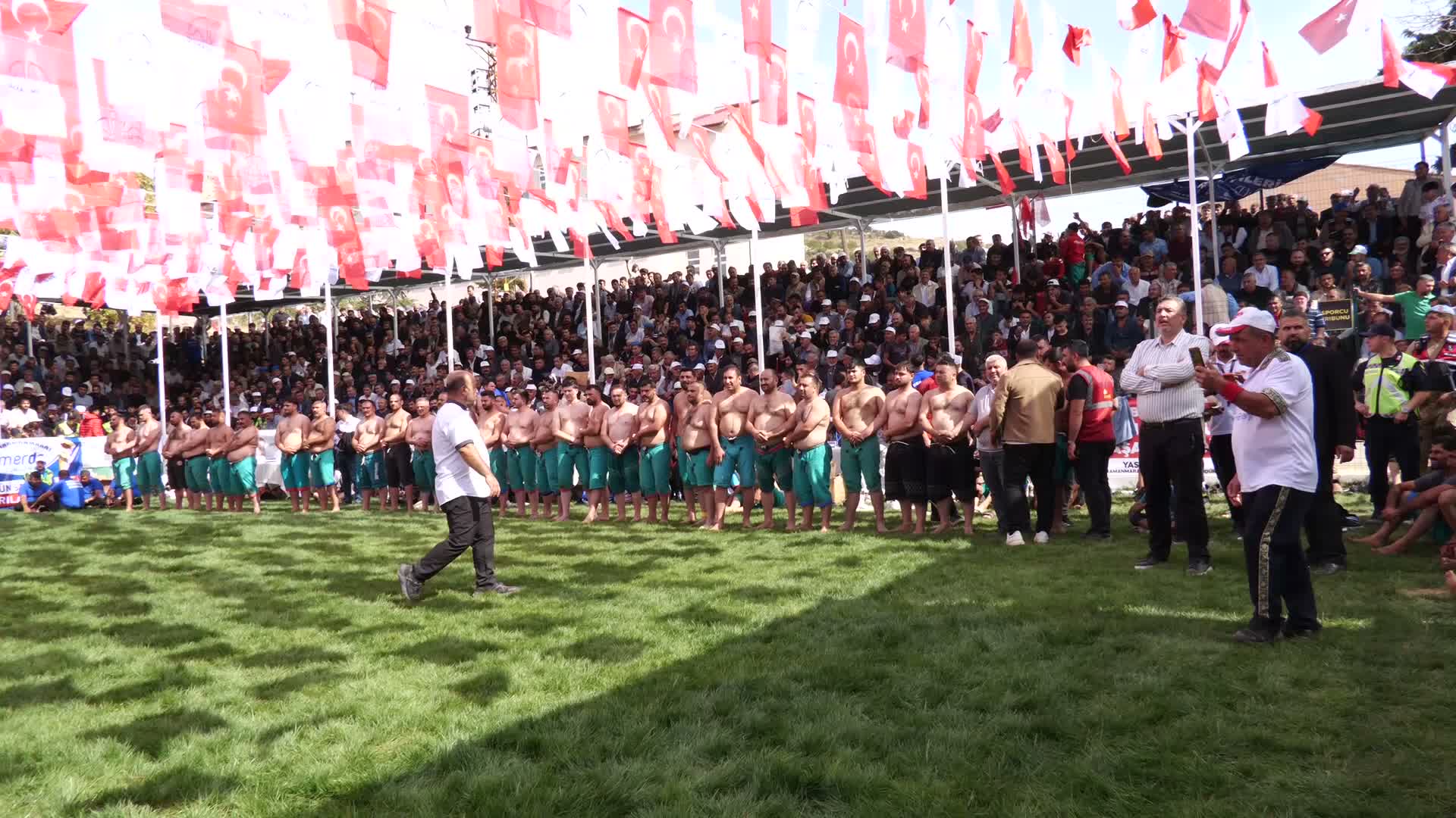 Bertiz güreşlerinde başpehlivanlar belli oldu