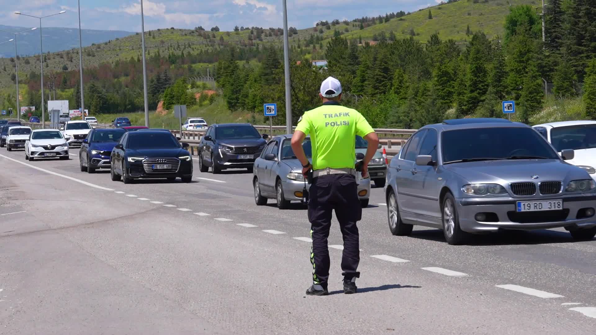 Bayram öncesi Kırıkkale’de trafik yoğunluğu arttı