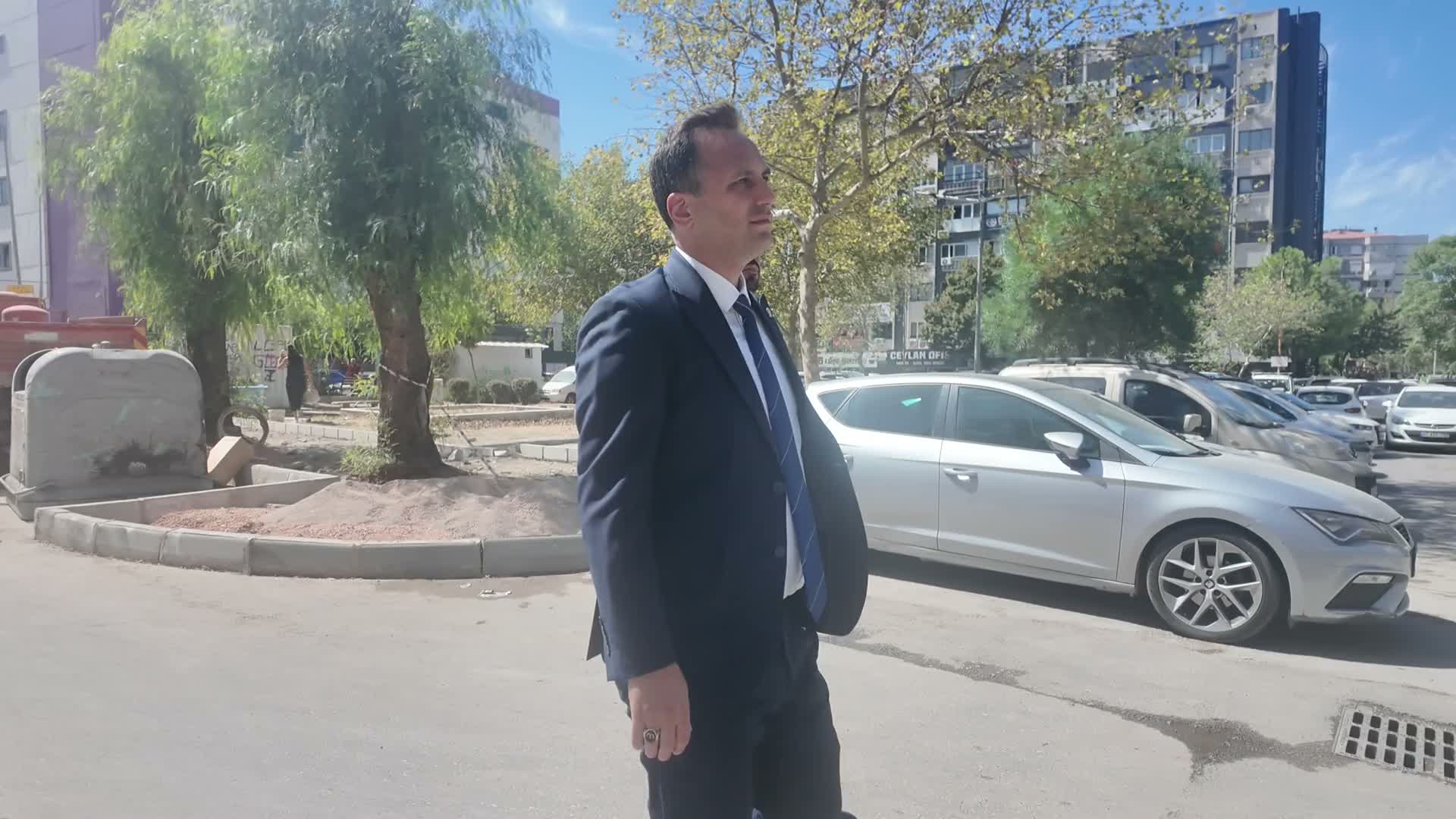 Bornova Belediye Başkanı Eşki: “Zafer Caddesi, Bornova’nın cazibe merkezlerinden biri olacak"