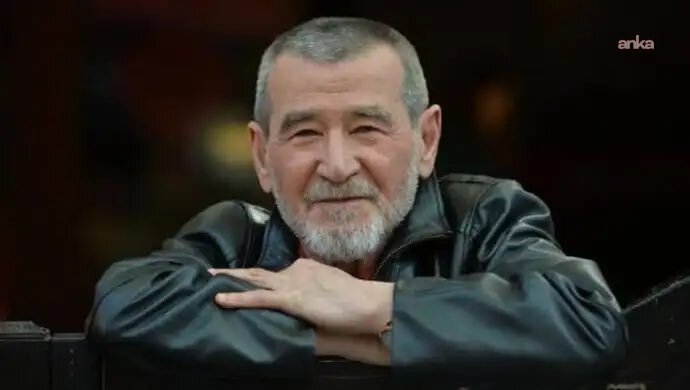Şair Ahmet Telli hayatını kaybetti